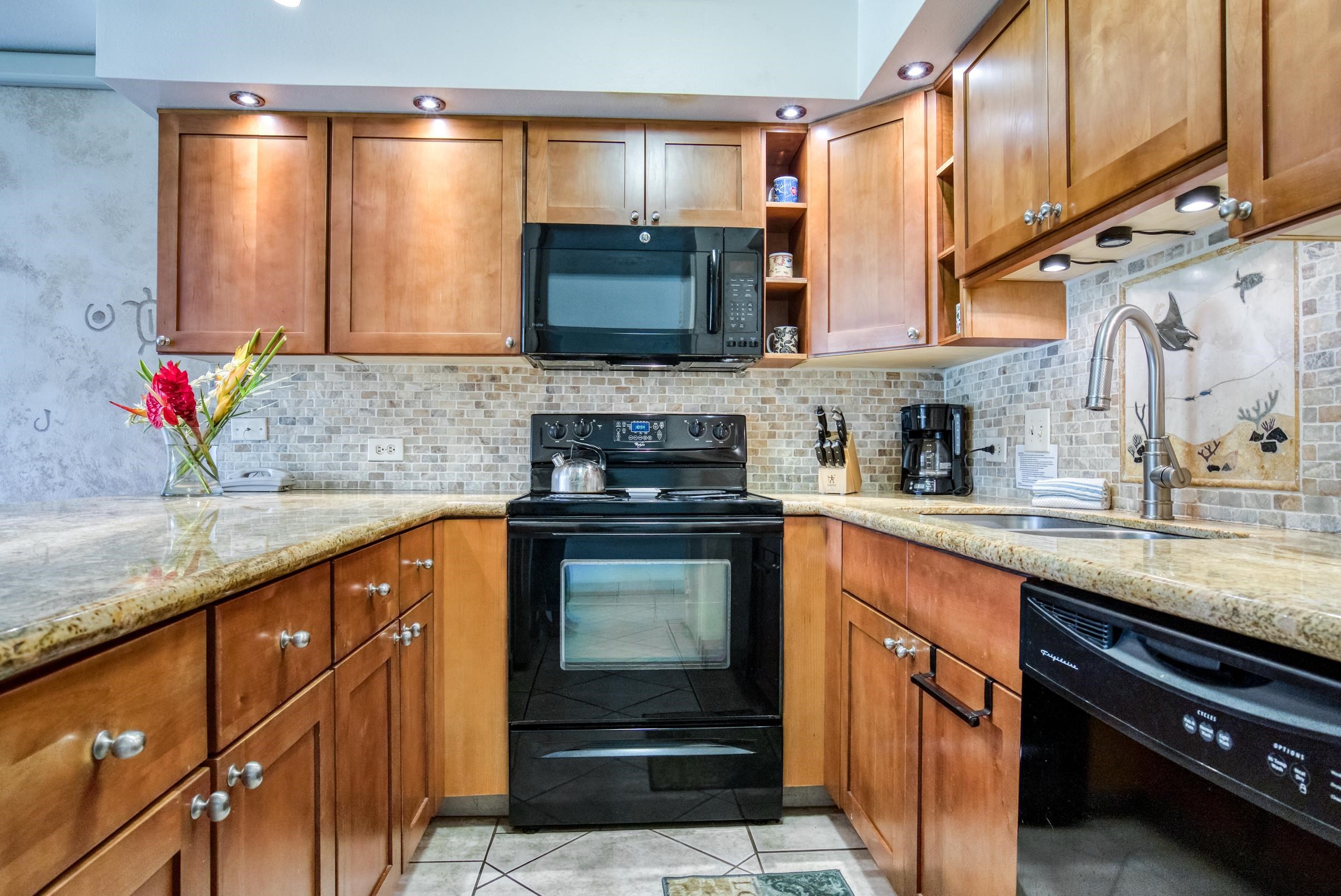 Kamaole Sands condo # 1106, Kihei, Hawaii - photo 5 of 30