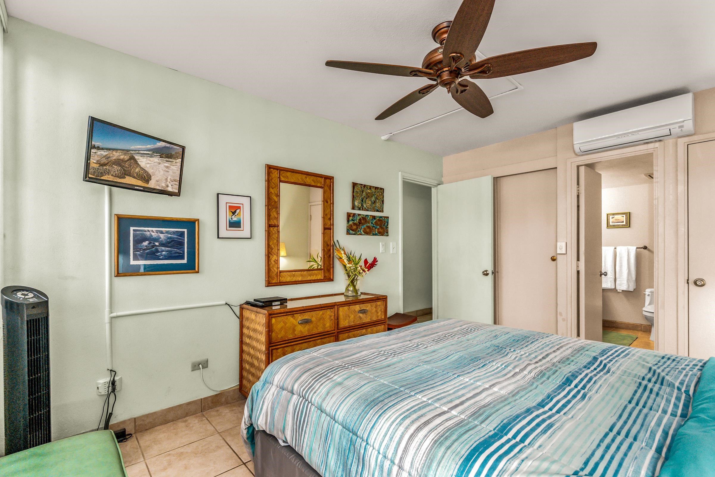 Kamaole Sands condo # 1106, Kihei, Hawaii - photo 7 of 30