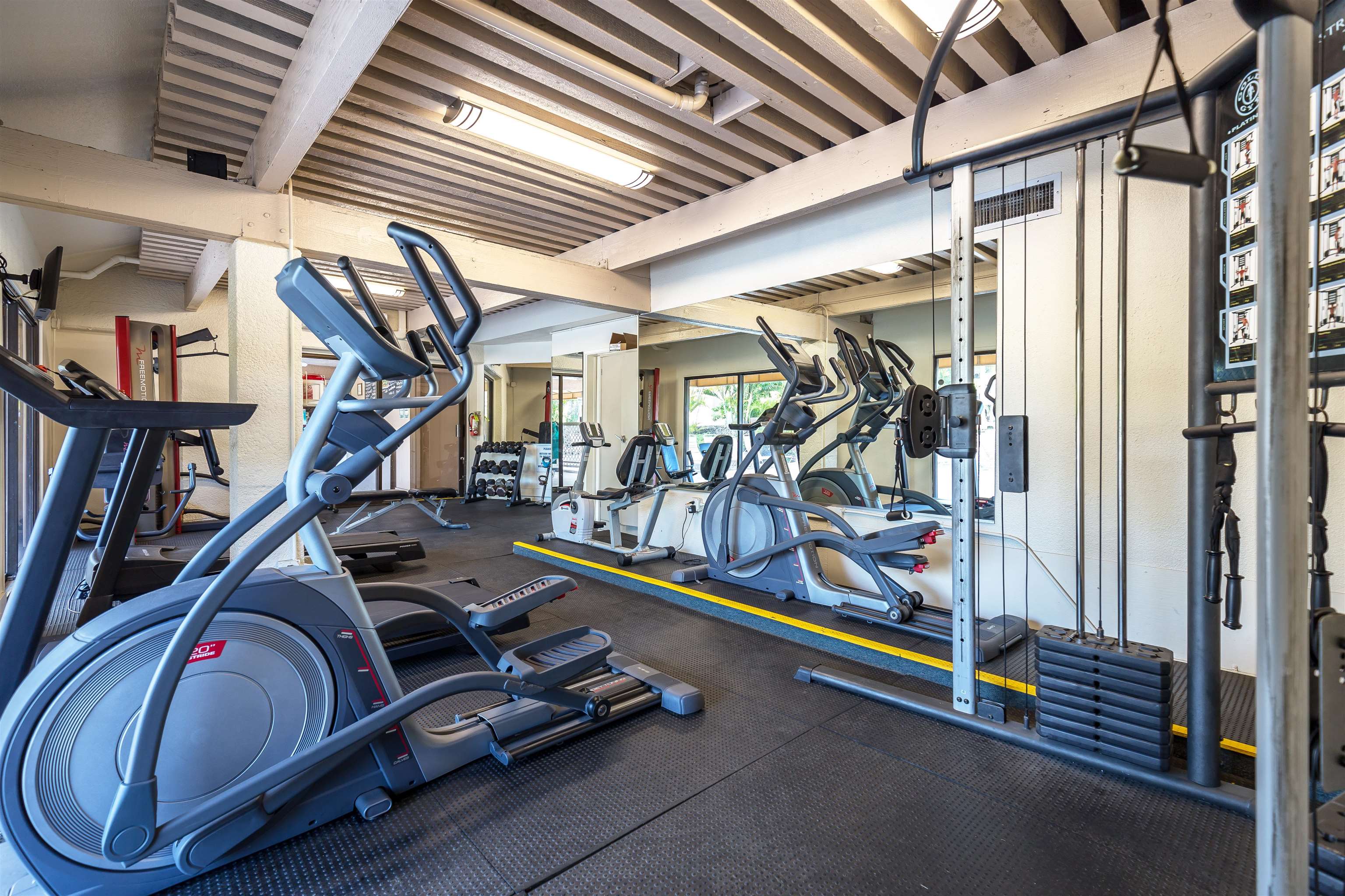 Kamaole Sands condo # 2-102, Kihei, Hawaii - photo 30 of 35