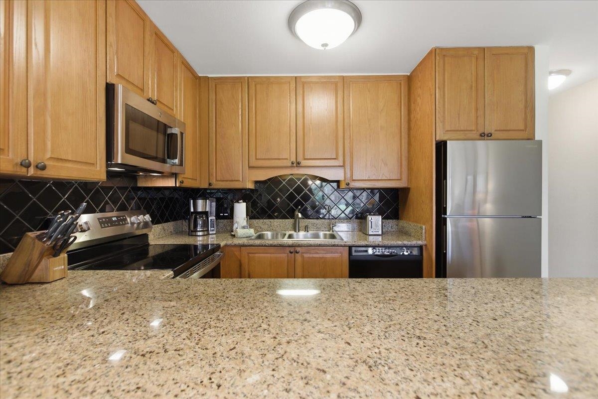 Kamaole Sands condo # 2-104, Kihei, Hawaii - photo 16 of 37