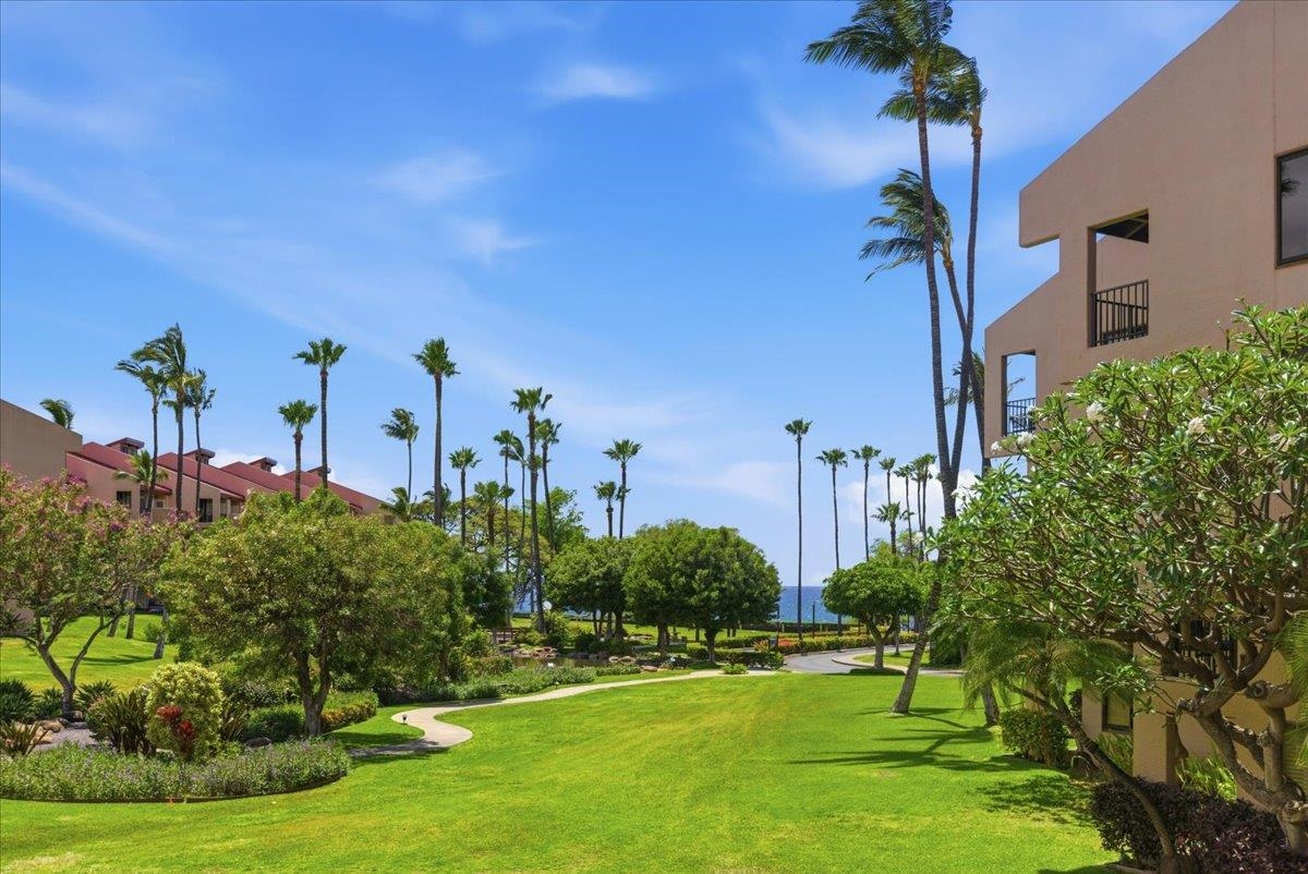 Kamaole Sands condo # 2-104, Kihei, Hawaii - photo 17 of 37