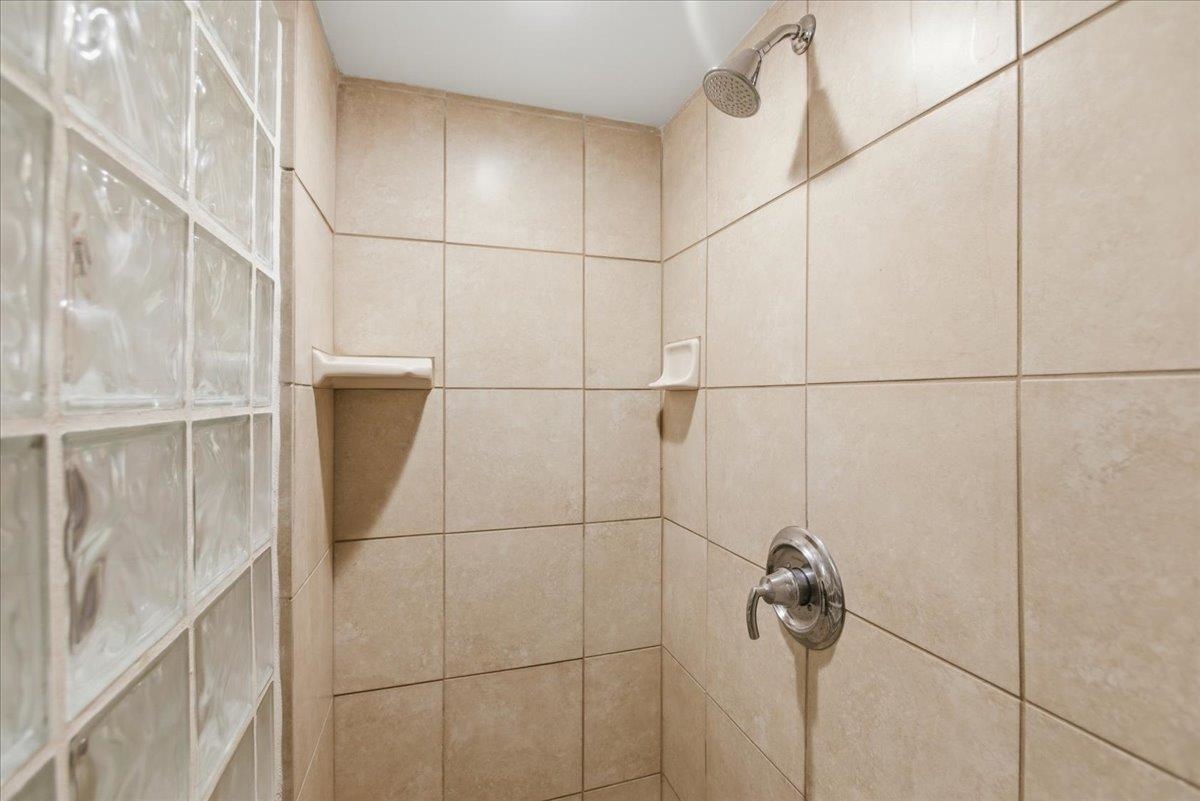 Kamaole Sands condo # 2-104, Kihei, Hawaii - photo 28 of 37