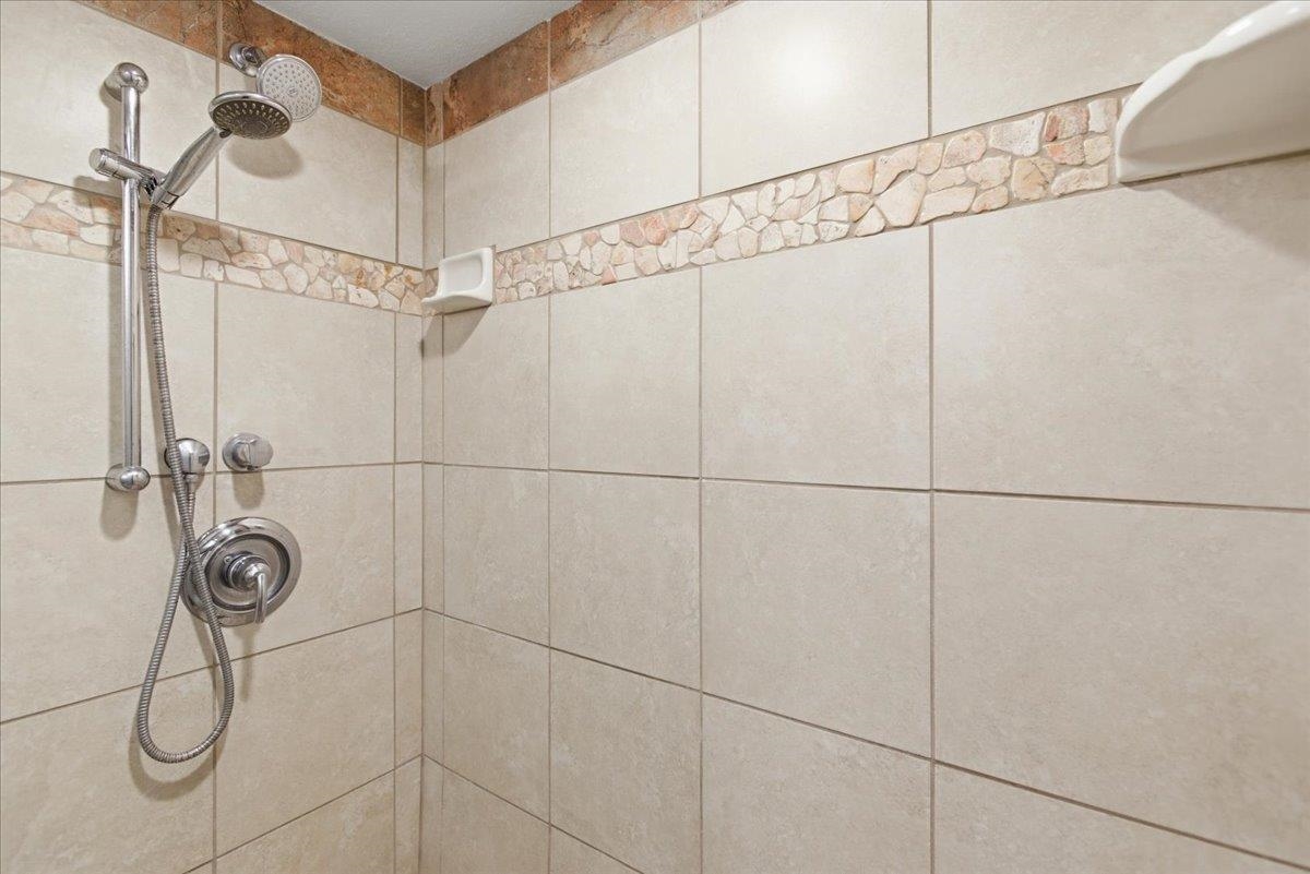 Kamaole Sands condo # 2-104, Kihei, Hawaii - photo 29 of 37