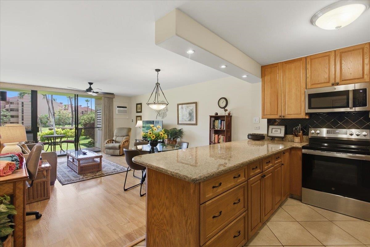 Kamaole Sands condo # 2-104, Kihei, Hawaii - photo 7 of 37