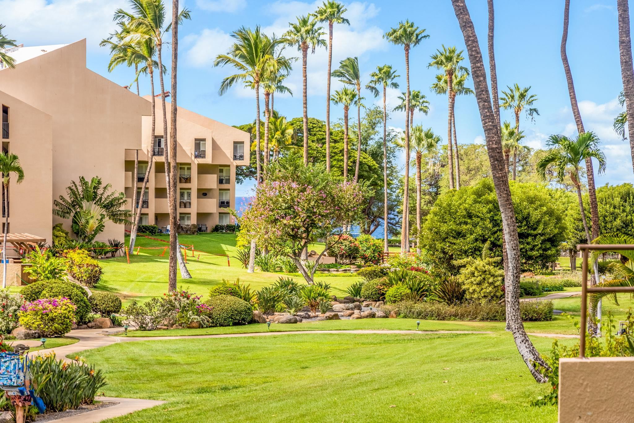 Kamaole Sands condo # 3-106, Kihei, Hawaii - photo 25 of 38
