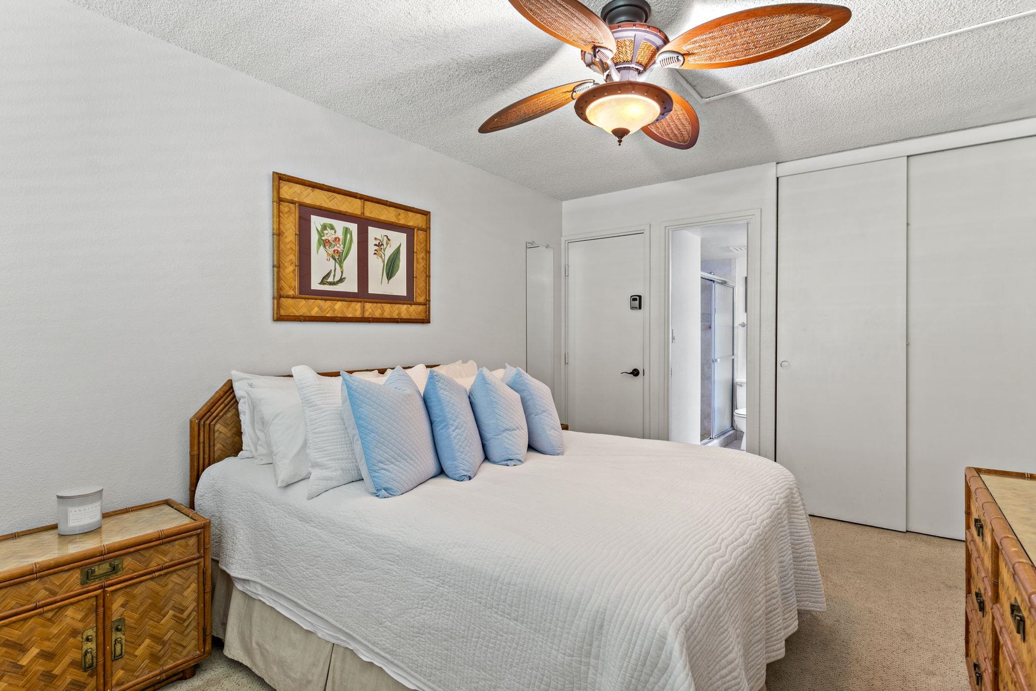 Kamaole Sands condo # 3-202, Kihei, Hawaii - photo 14 of 44