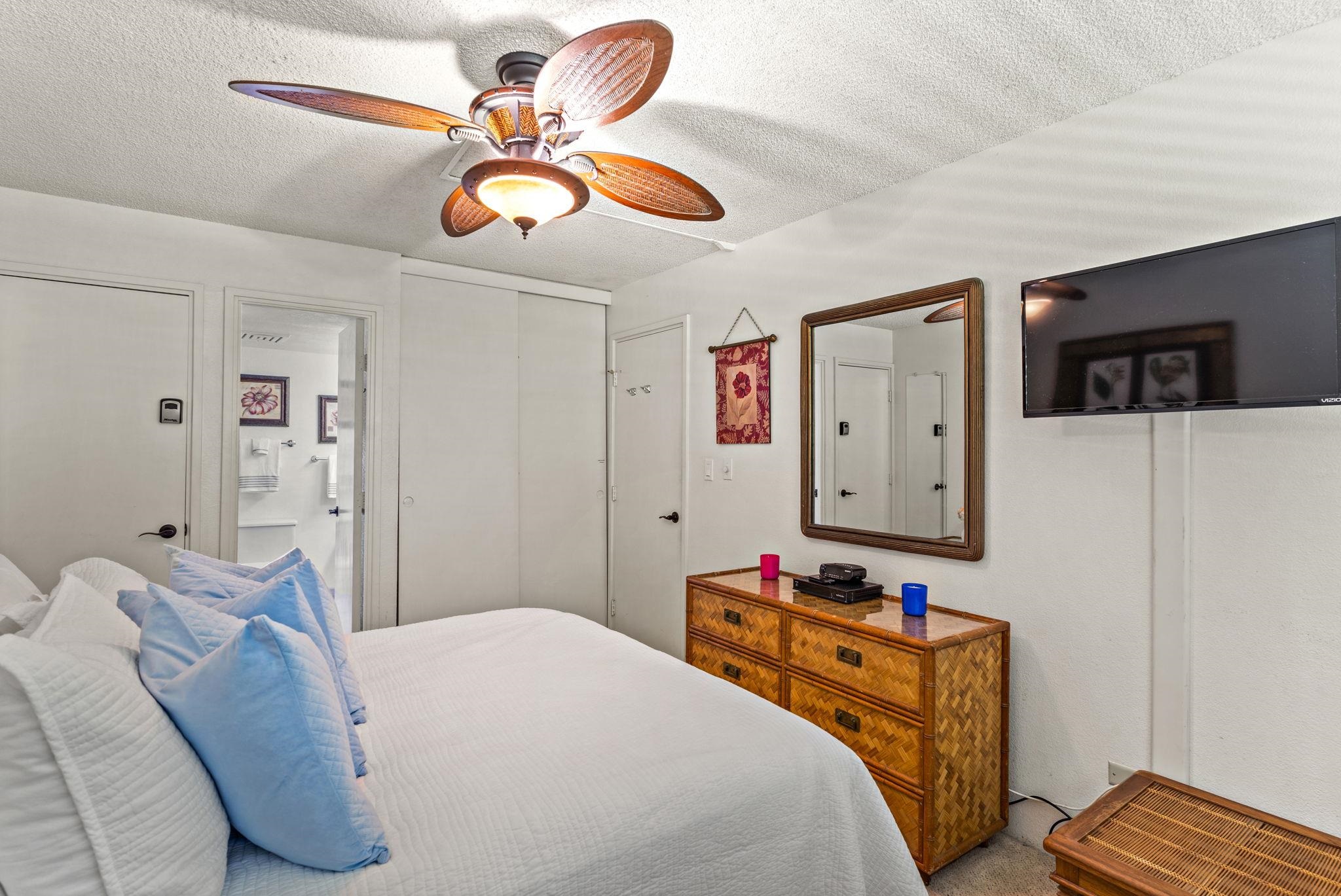 Kamaole Sands condo # 3-202, Kihei, Hawaii - photo 15 of 44