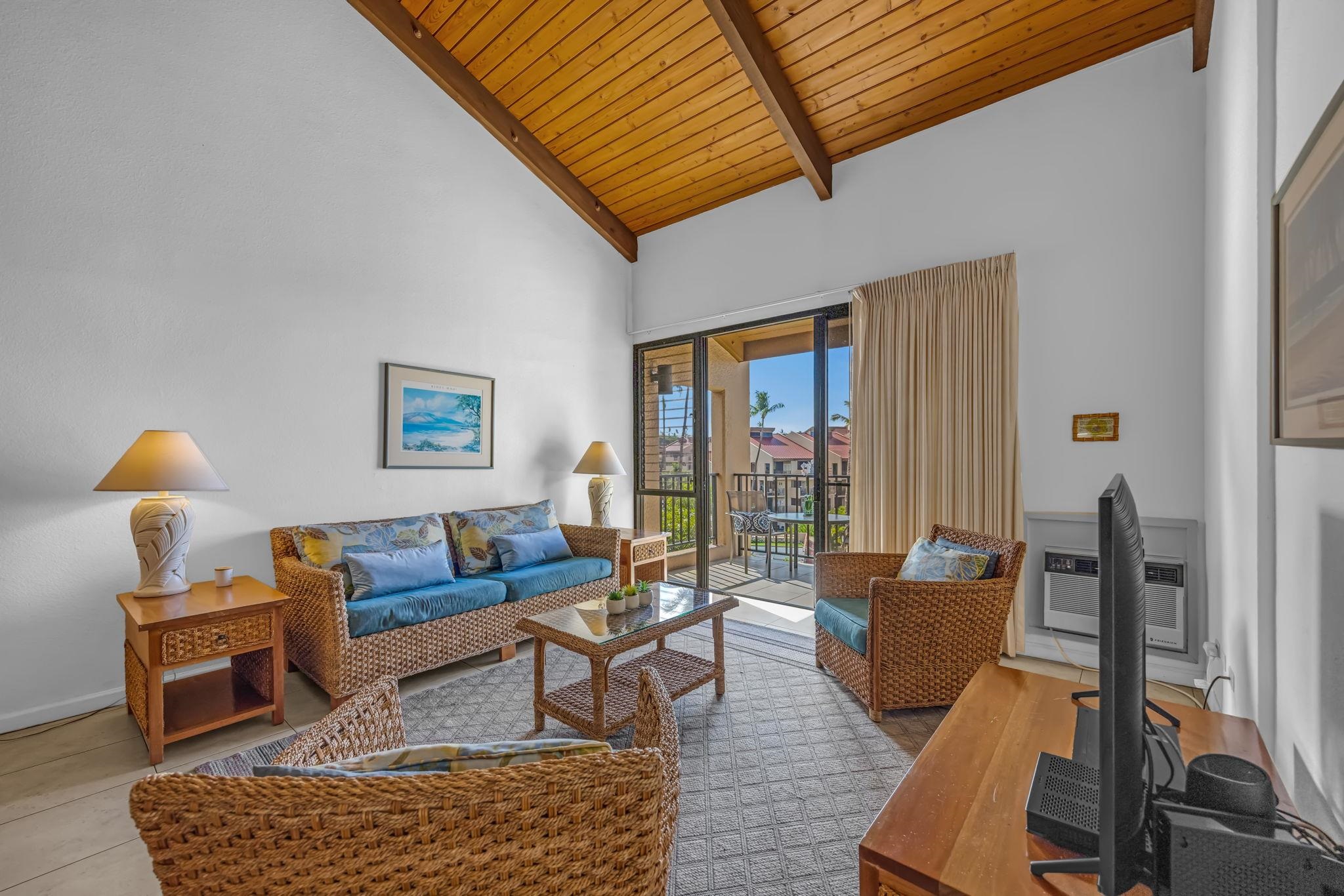 Kamaole Sands condo # 3-403, Kihei, Hawaii - photo 6 of 40