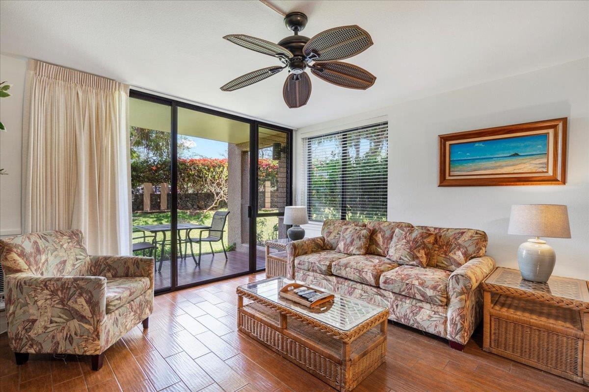 Kamaole Sands condo # 4-113, Kihei, Hawaii - photo 3 of 43