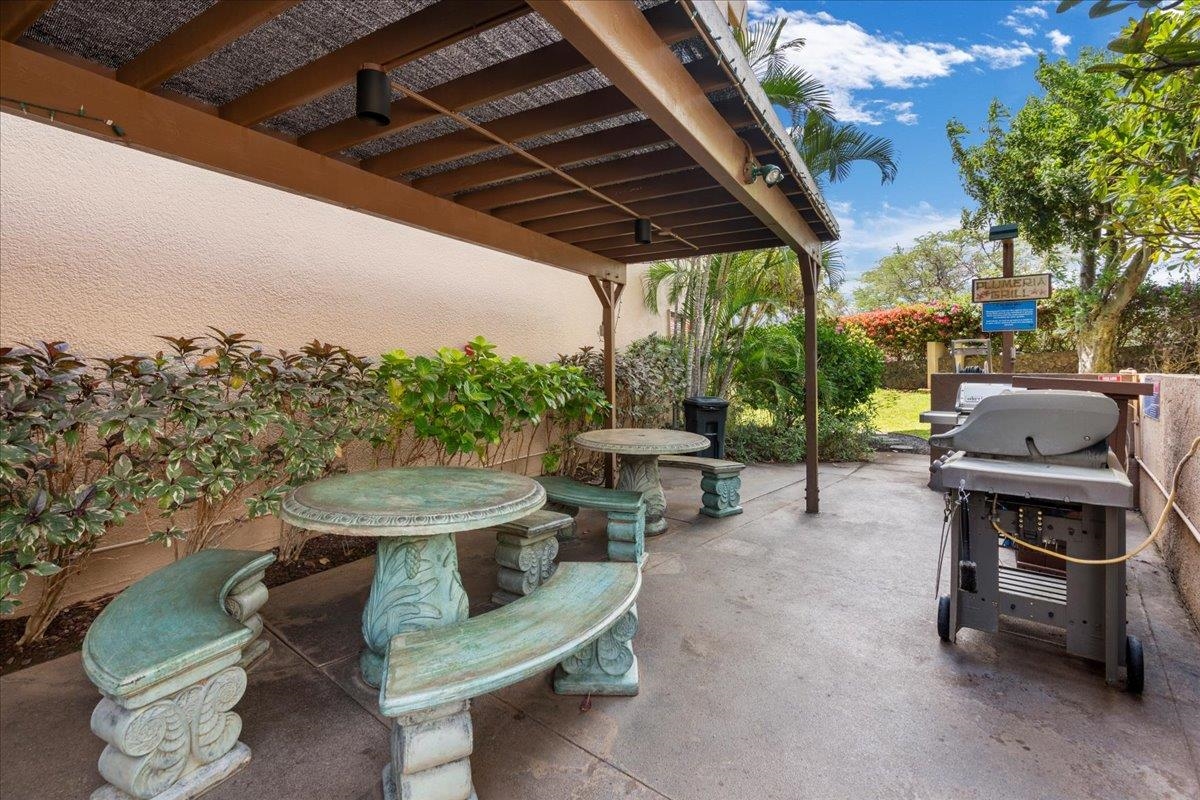 Kamaole Sands condo # 4-113, Kihei, Hawaii - photo 38 of 43