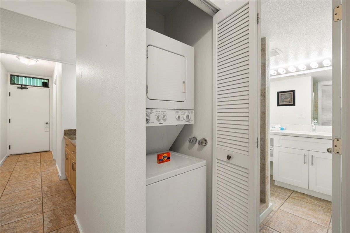 Kamaole Sands condo # 4-113, Kihei, Hawaii - photo 40 of 43