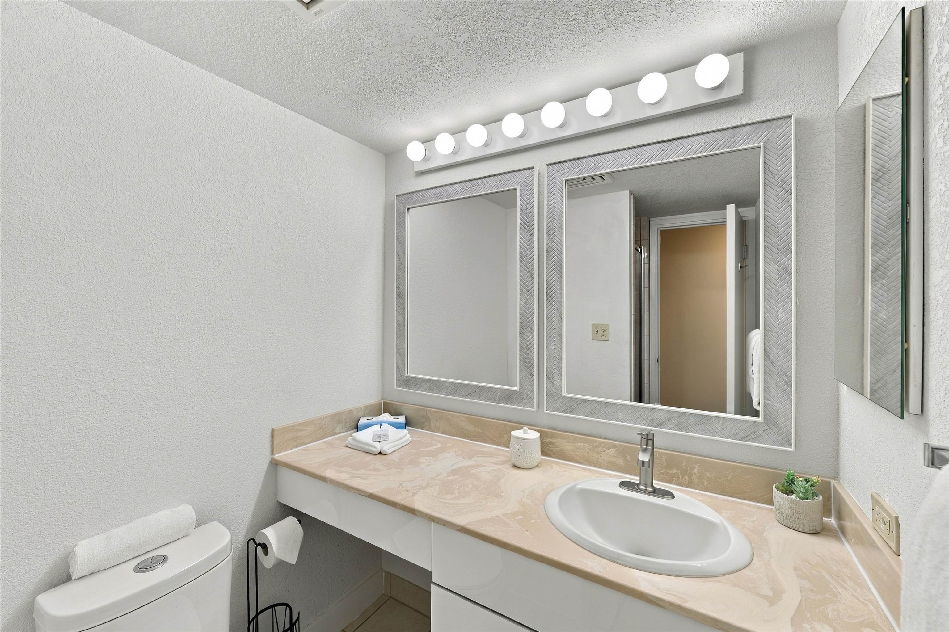 Kamaole Sands condo # 4-205, Kihei, Hawaii - photo 14 of 44