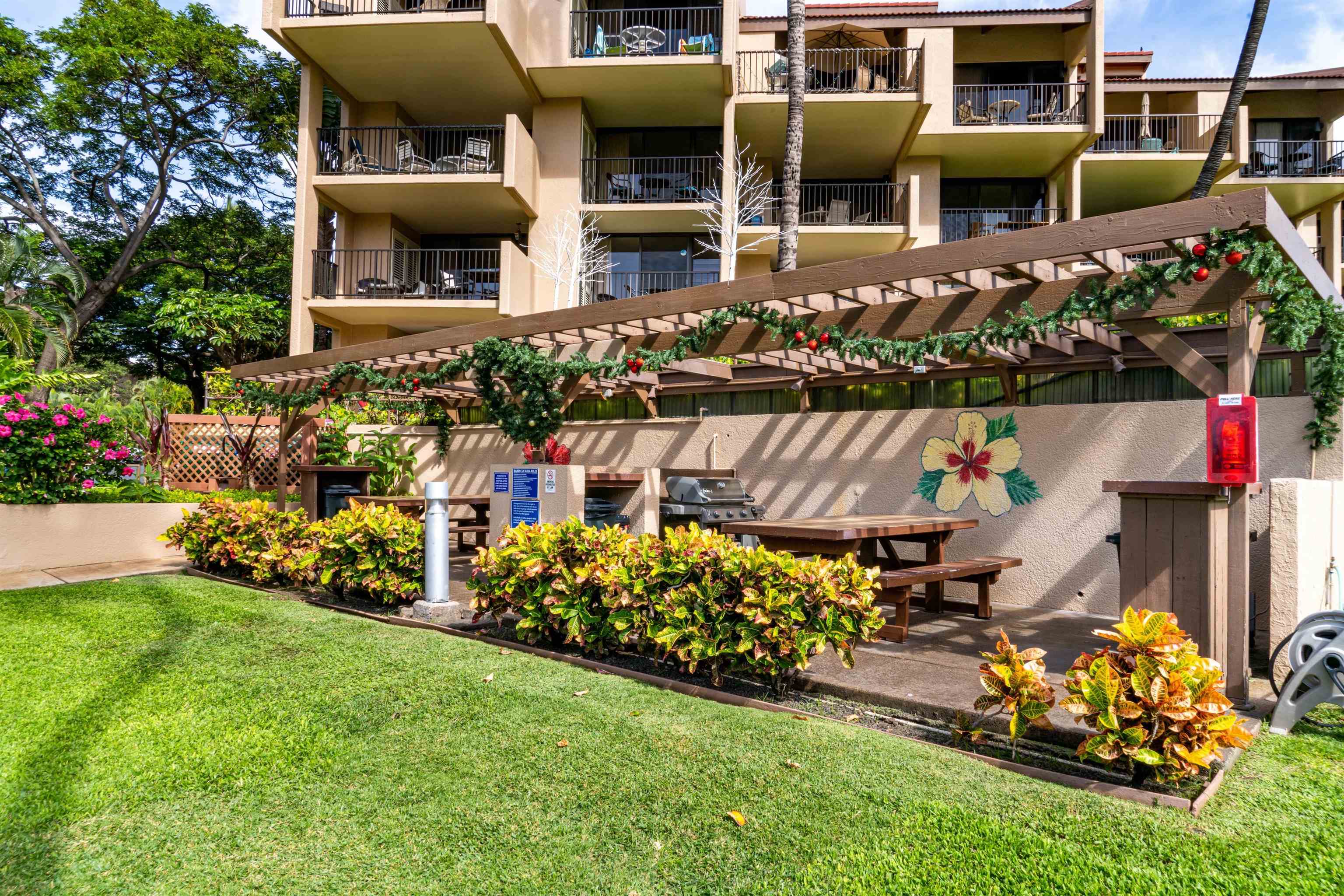 Kamaole Sands condo # 4-206, Kihei, Hawaii - photo 34 of 38