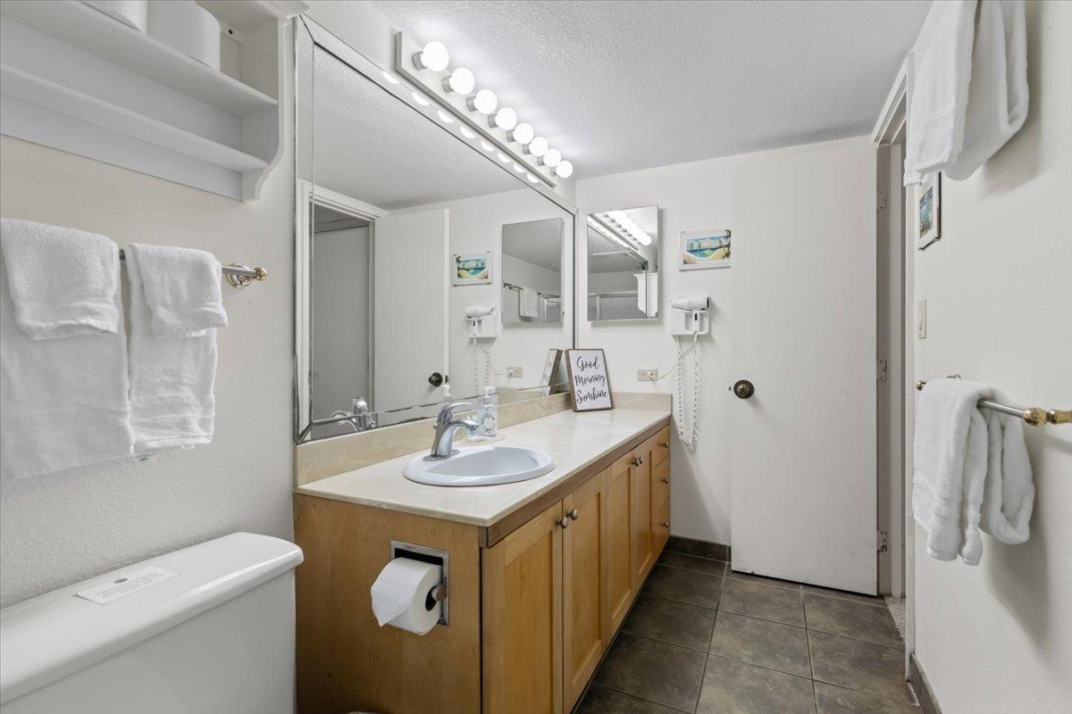 Kamaole Sands condo # 4301, Kihei, Hawaii - photo 16 of 46