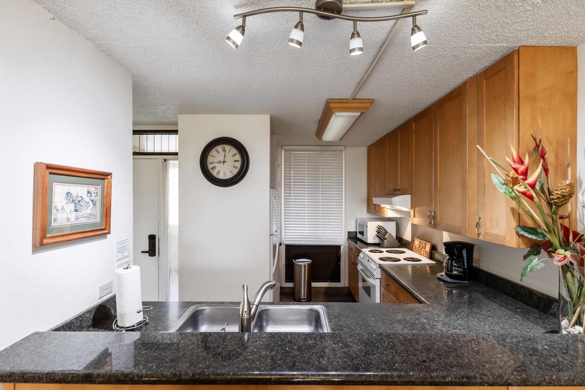 Kamaole Sands condo # 4301, Kihei, Hawaii - photo 4 of 46