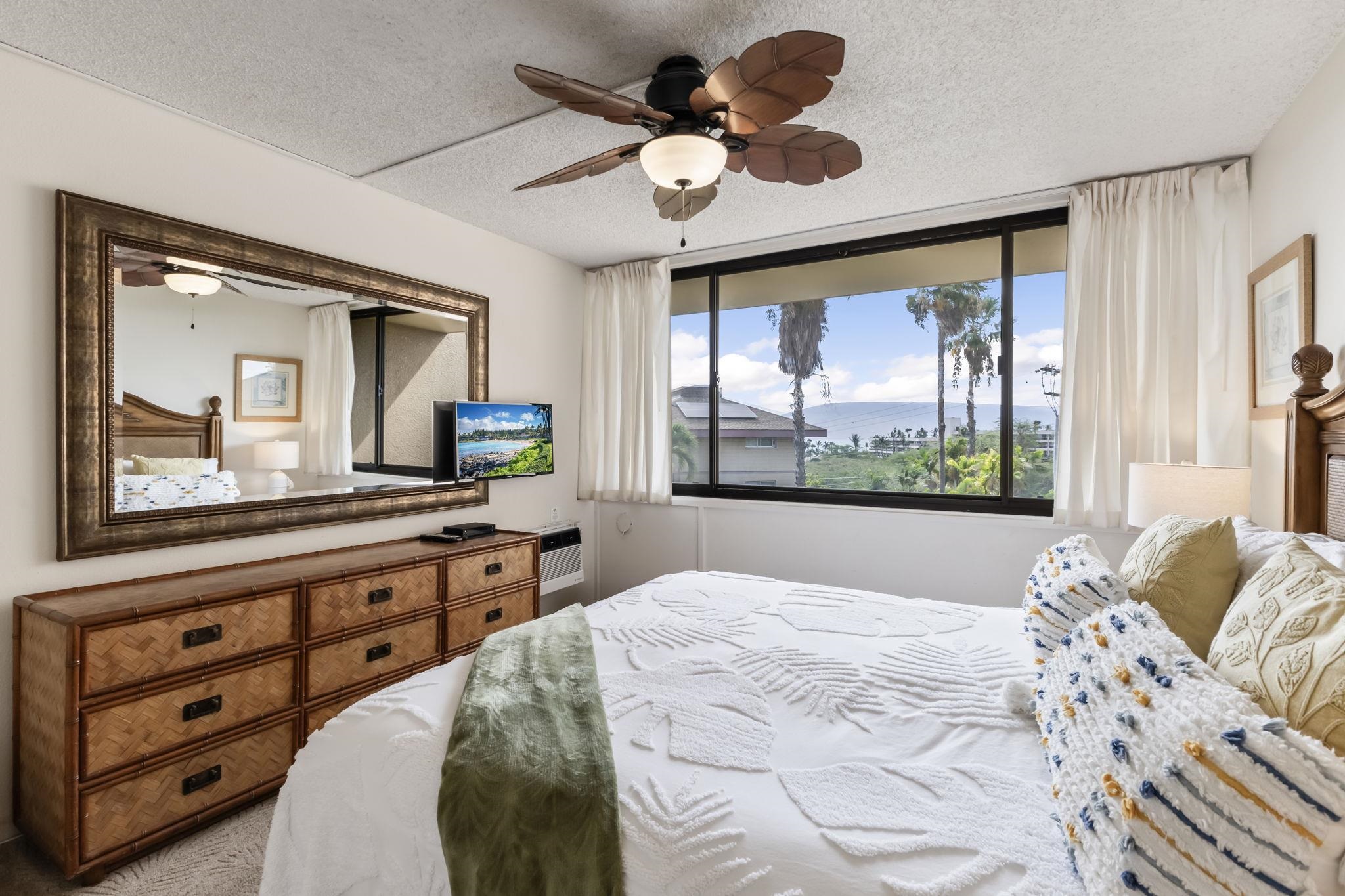 Kamaole Sands condo # 4301, Kihei, Hawaii - photo 8 of 46