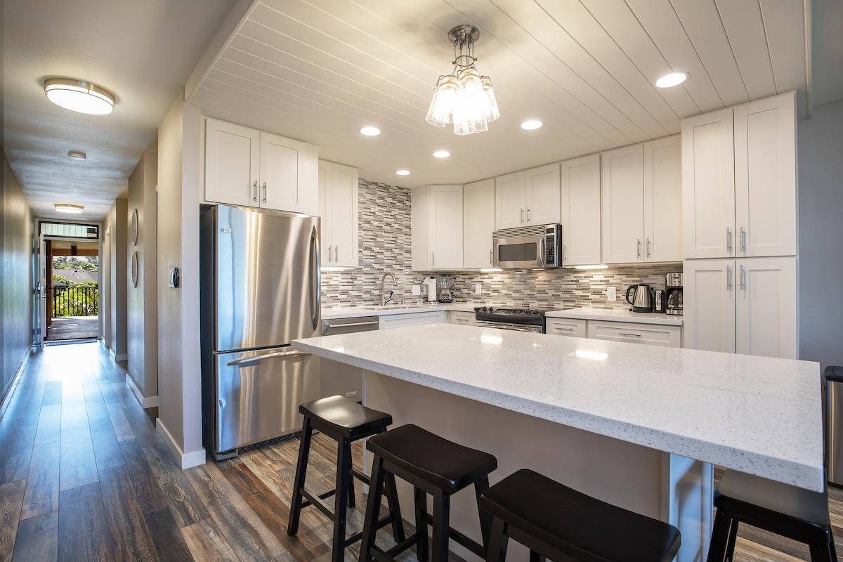 Kamaole Sands condo # 4-309, Kihei, Hawaii - photo 8 of 24