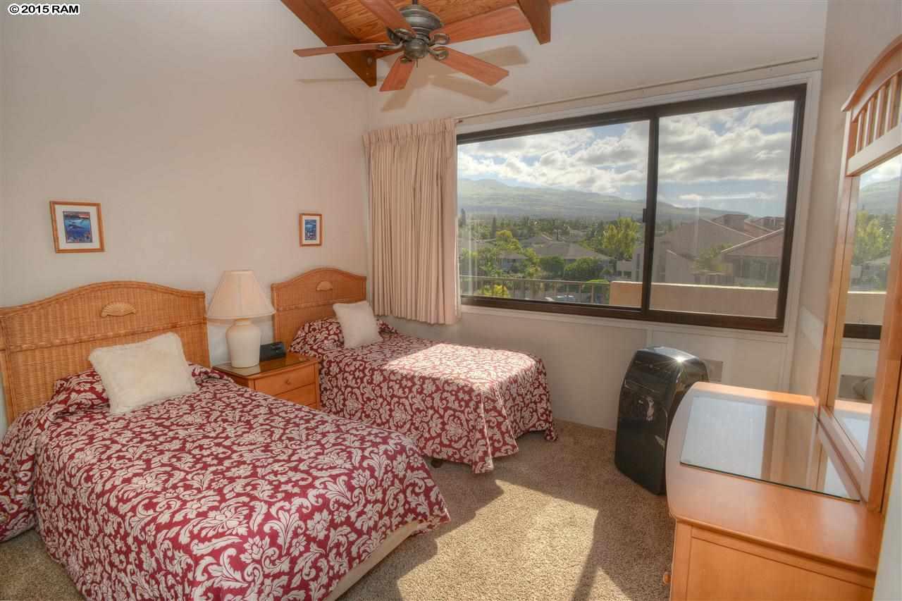 Kamaole Sands condo # 4-401, Kihei, Hawaii - photo 18 of 22