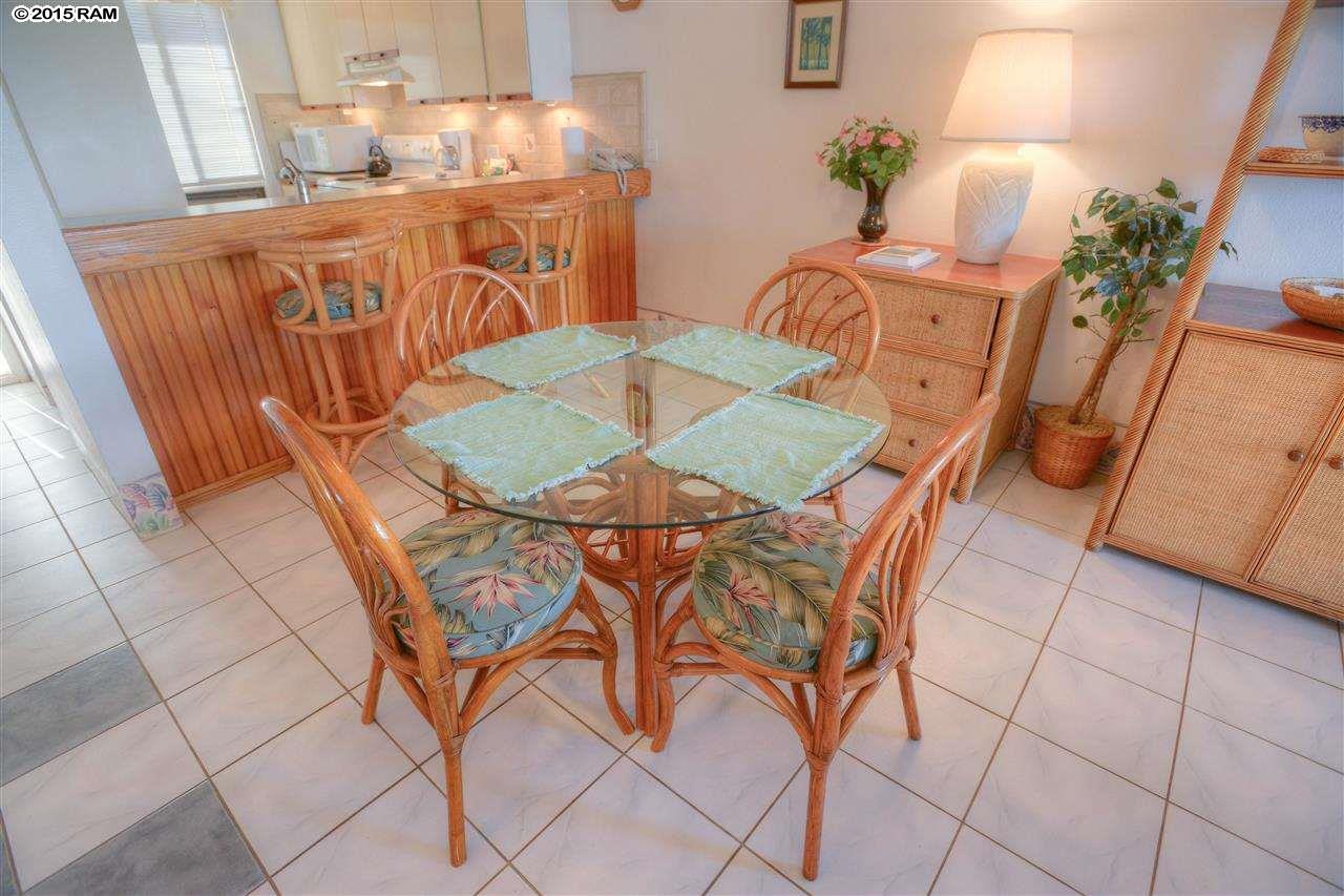 Kamaole Sands condo # 4-401, Kihei, Hawaii - photo 7 of 22