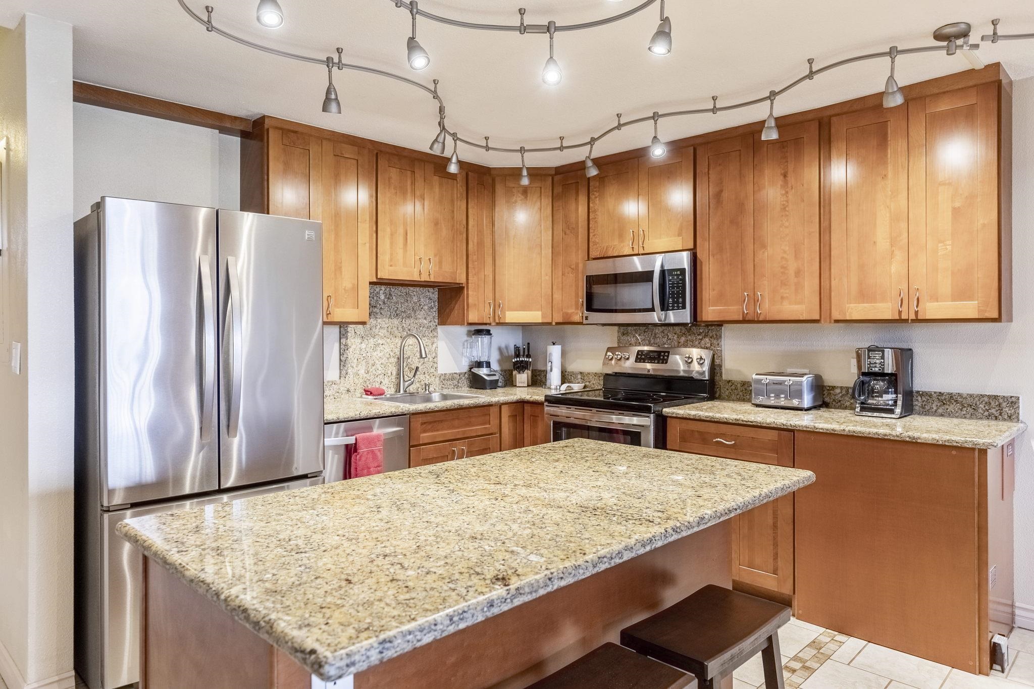 Kamaole Sands condo # 4-403, Kihei, Hawaii - photo 2 of 27