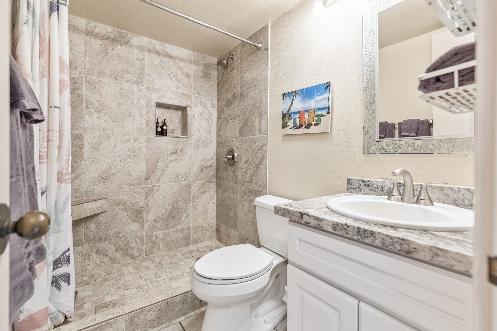 Kamaole Sands condo # 4-403, Kihei, Hawaii - photo 16 of 27