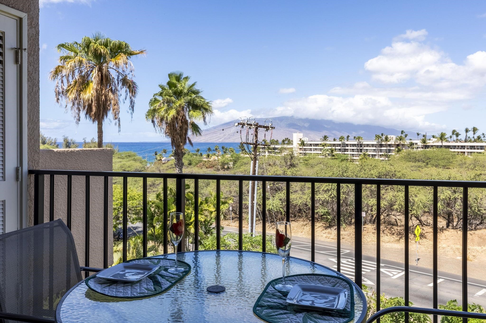 Kamaole Sands condo # 4-403, Kihei, Hawaii - photo 18 of 27