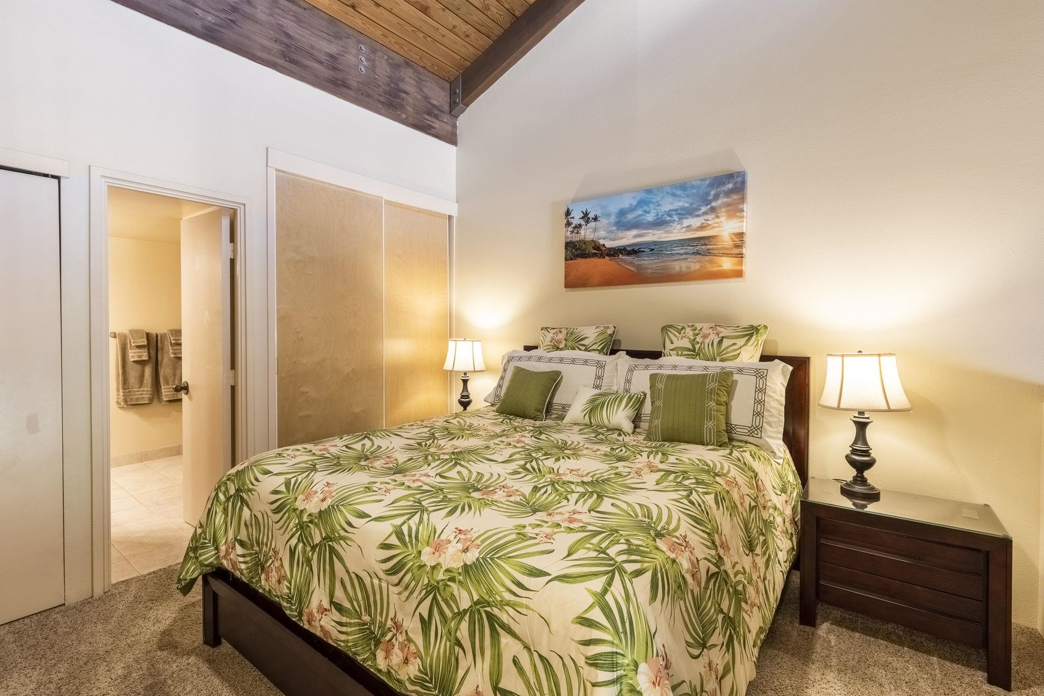 Kamaole Sands condo # 4-403, Kihei, Hawaii - photo 10 of 27