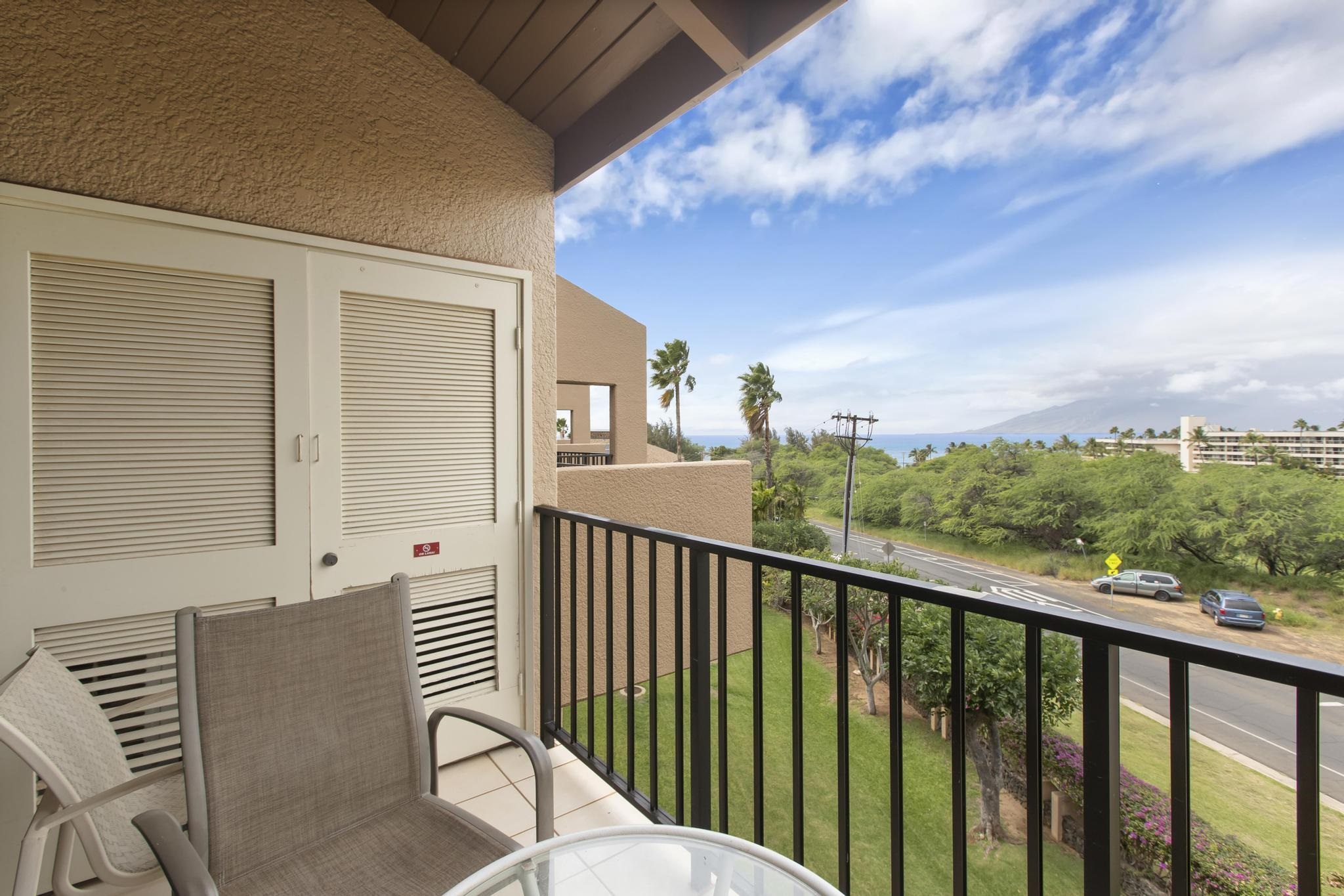 Kamaole Sands condo # 4407, Kihei, Hawaii - photo 17 of 42