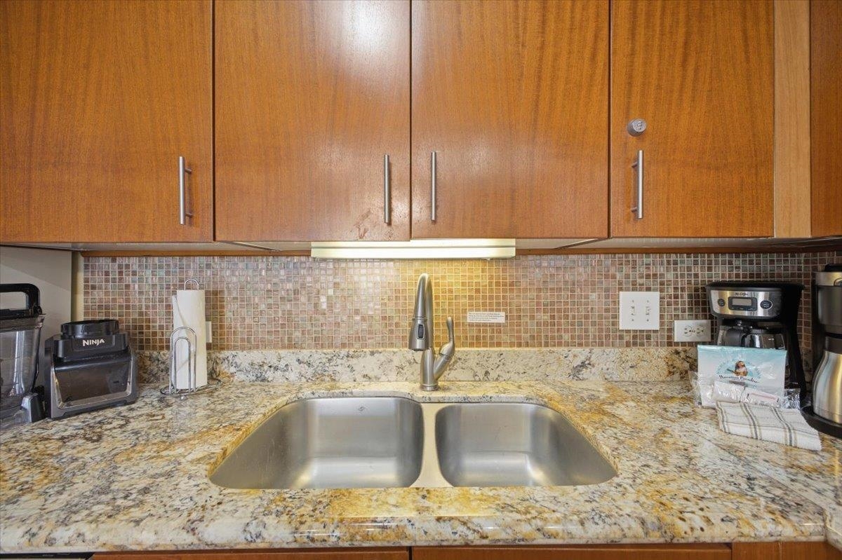 Kamaole Sands condo # 5-114, Kihei, Hawaii - photo 14 of 47