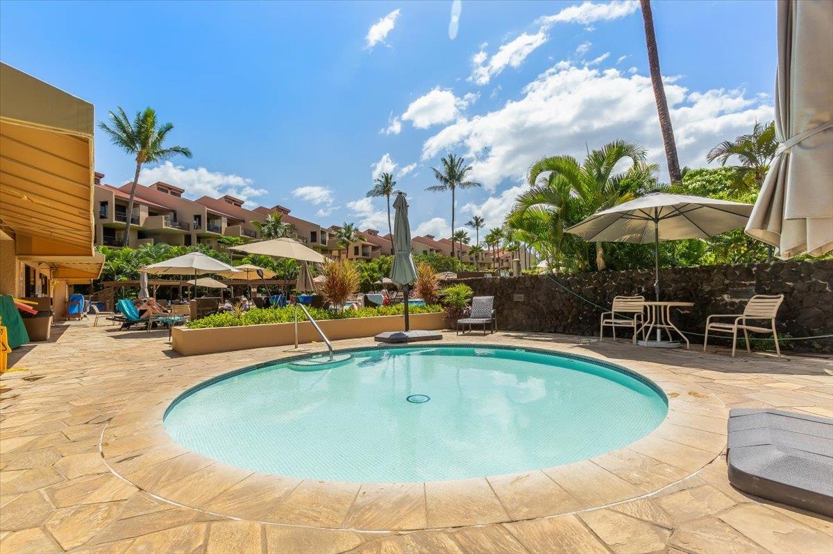 Kamaole Sands condo # 5-114, Kihei, Hawaii - photo 30 of 47