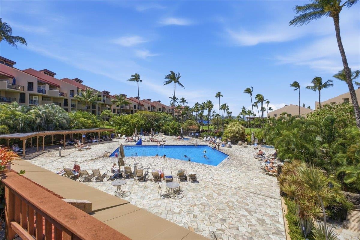 Kamaole Sands condo # 5-114, Kihei, Hawaii - photo 32 of 47