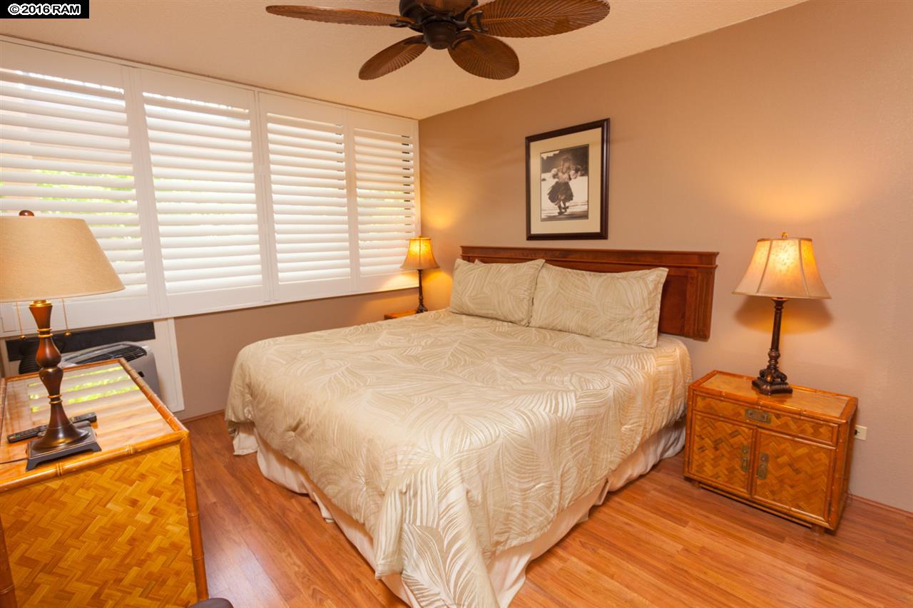 Kamaole Sands condo # 5-202, Kihei, Hawaii - photo 8 of 29