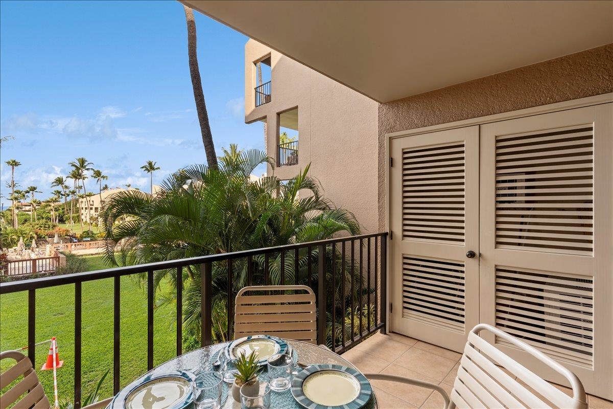 Kamaole Sands condo # 5-205, Kihei, Hawaii - photo 23 of 43