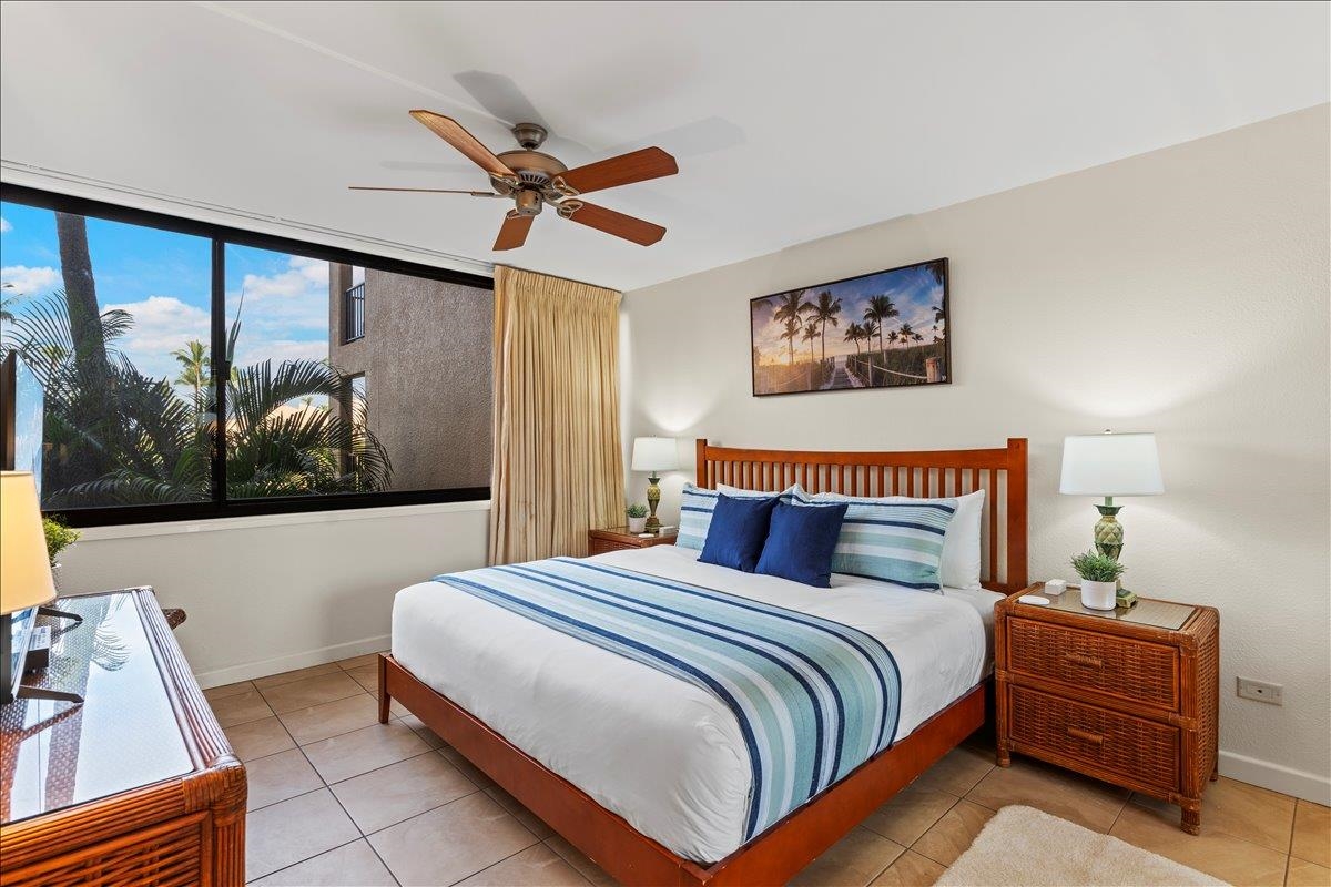 Kamaole Sands condo # 5-205, Kihei, Hawaii - photo 27 of 43