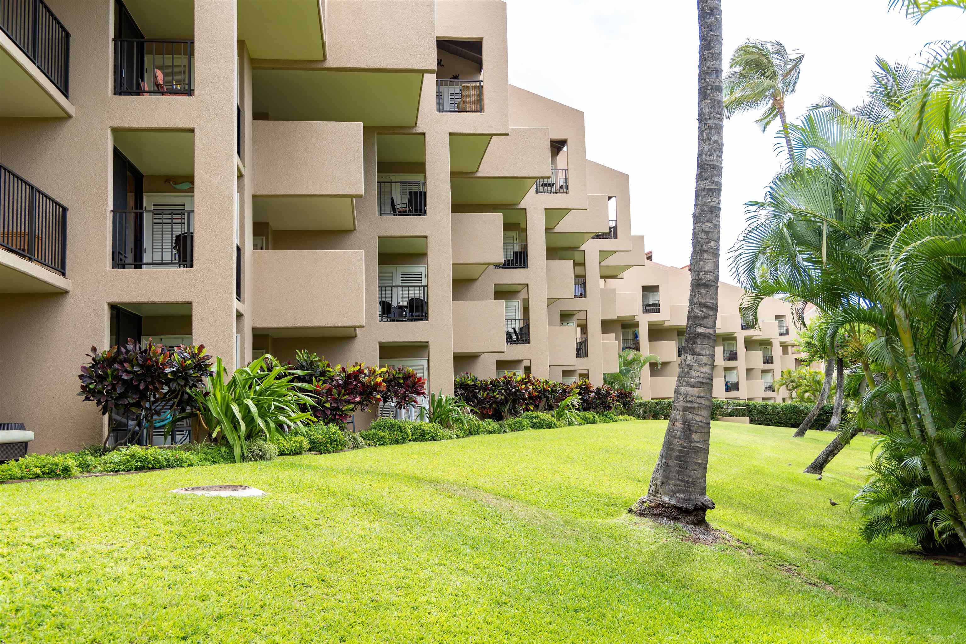 Kamaole Sands condo # 5207, Kihei, Hawaii - photo 28 of 50