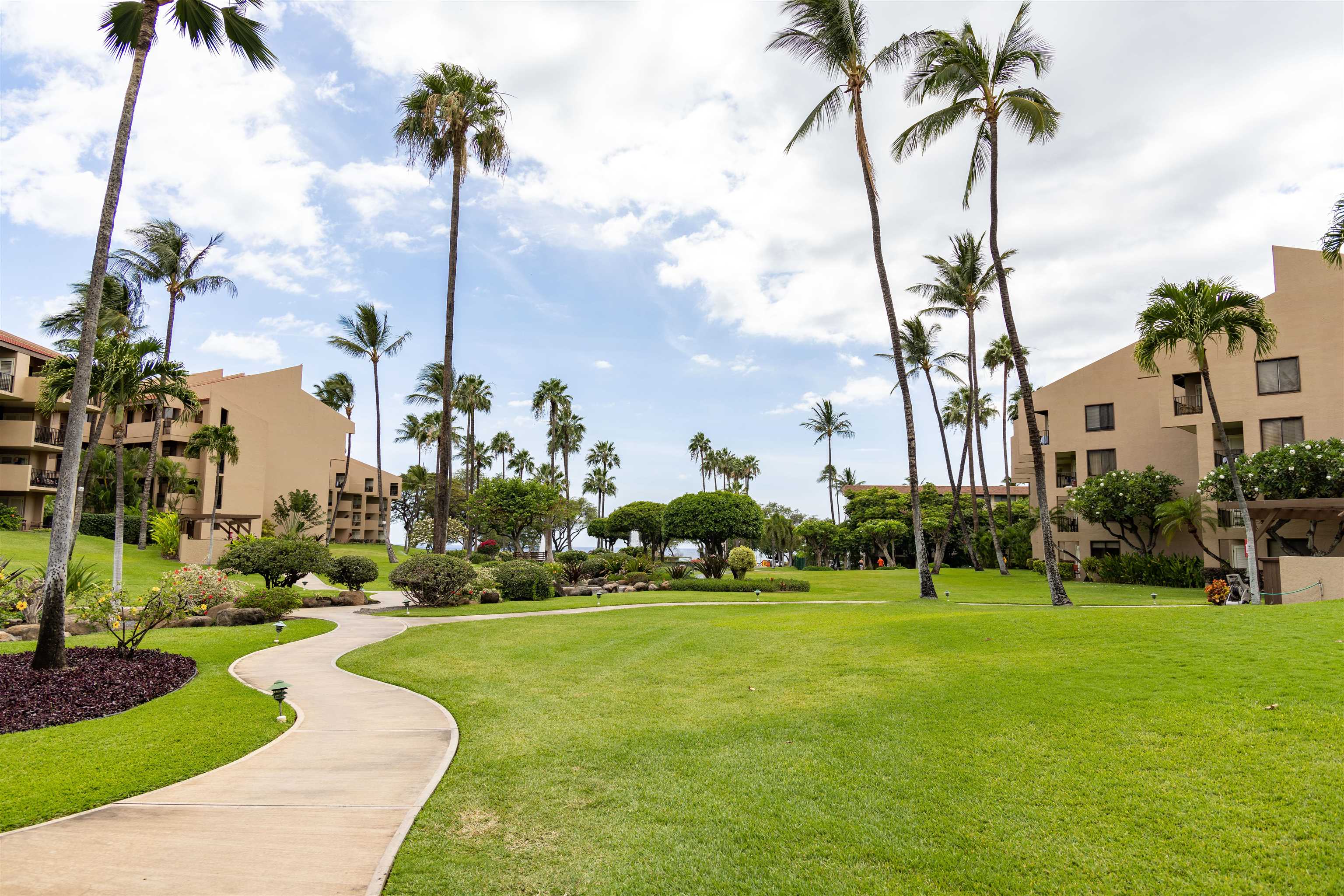 Kamaole Sands condo # 5207, Kihei, Hawaii - photo 41 of 50