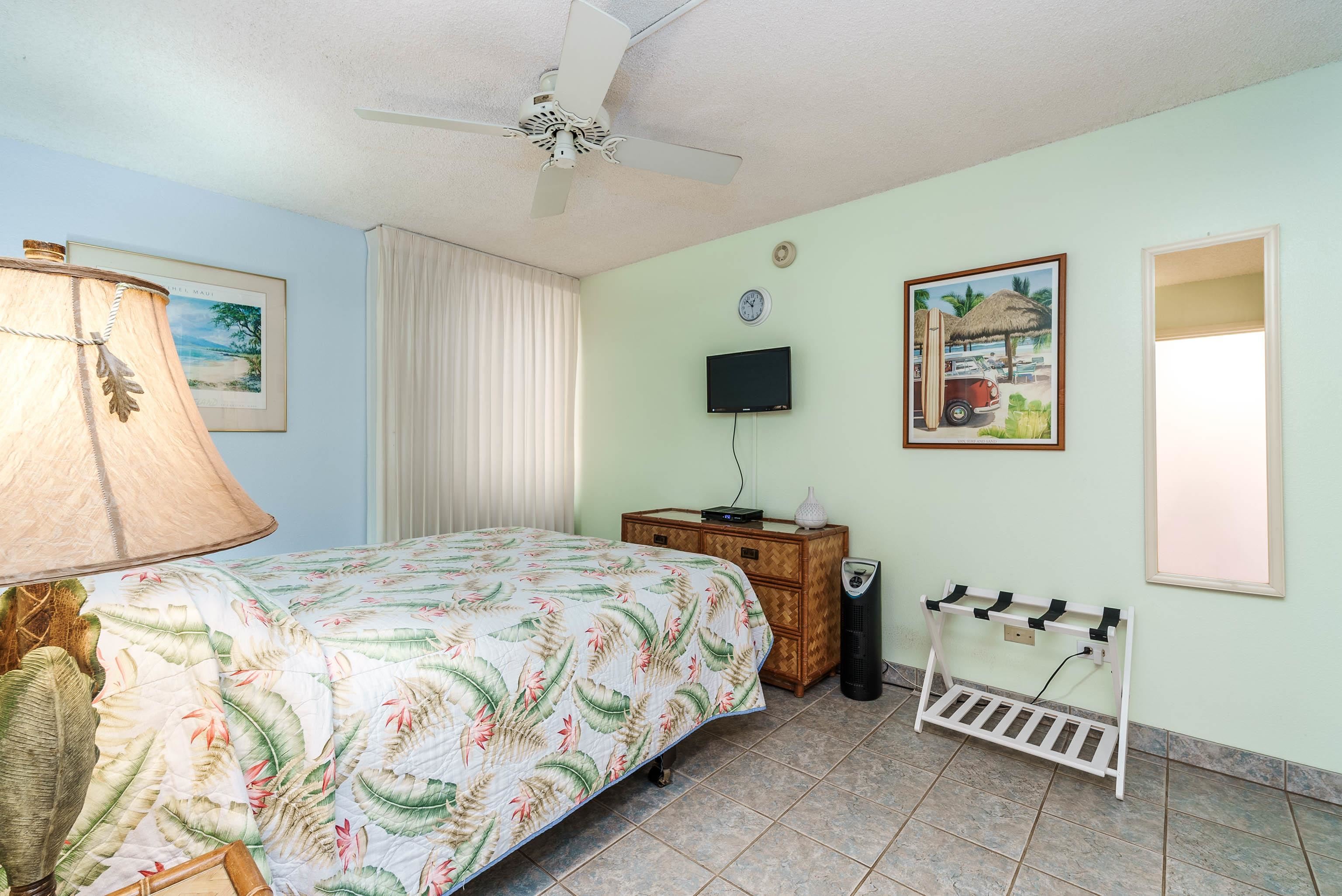 Kamaole Sands condo # 5-209, Kihei, Hawaii - photo 21 of 38