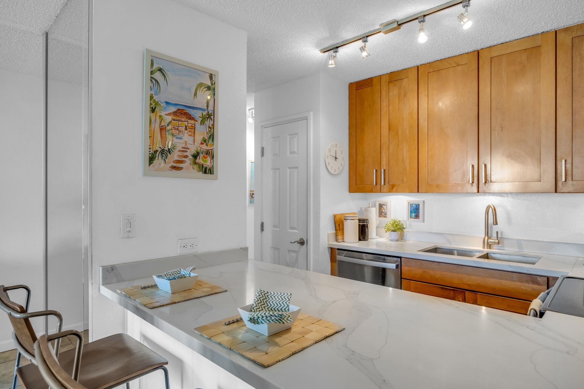 Kamaole Sands condo # 5-214, Kihei, Hawaii - photo 5 of 50