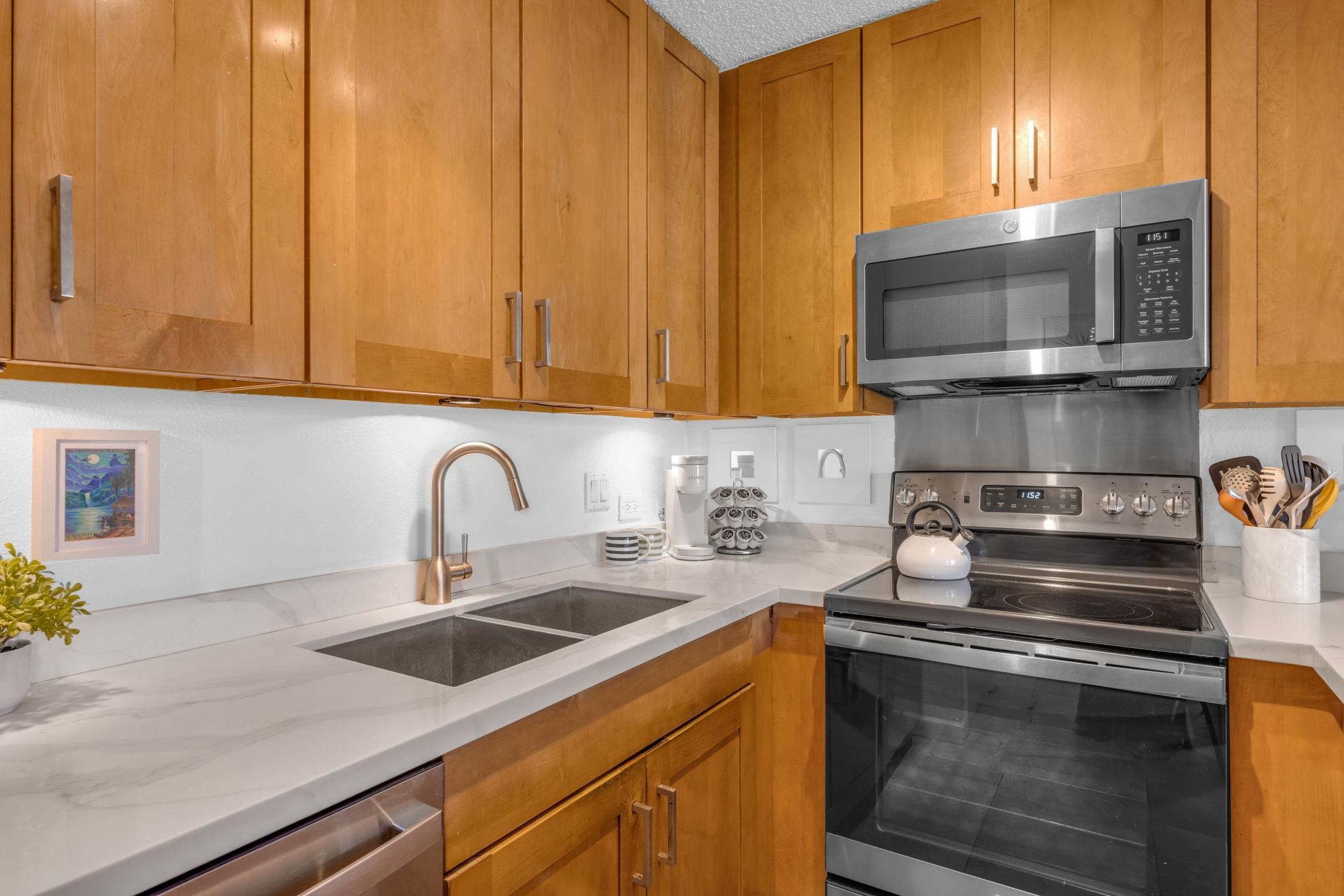 Kamaole Sands condo # 5-214, Kihei, Hawaii - photo 9 of 50