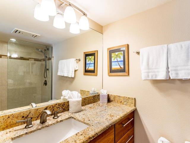 Kamaole Sands condo # 5-303, Kihei, Hawaii - photo 12 of 26