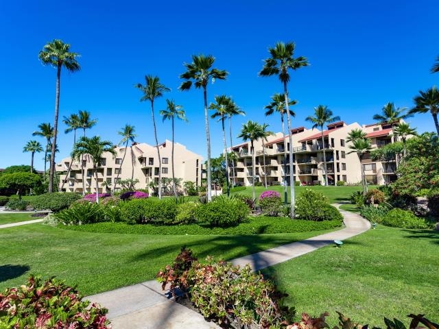 Kamaole Sands condo # 5-303, Kihei, Hawaii - photo 22 of 26