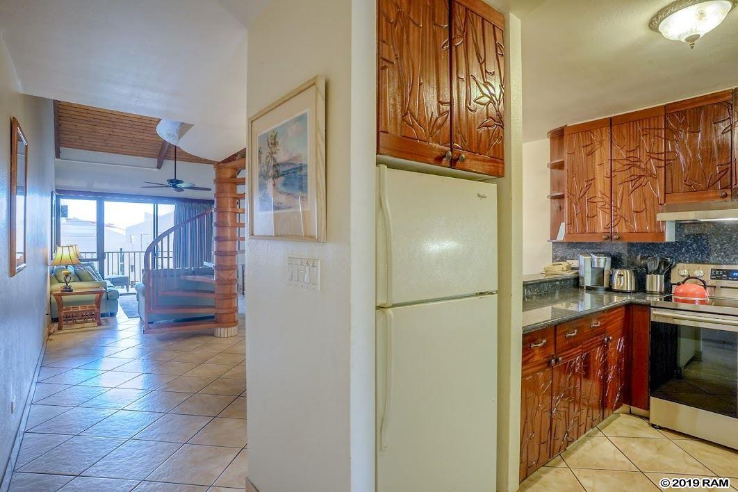 Kamaole Sands condo # 5-415, Kihei, Hawaii - photo 4 of 29