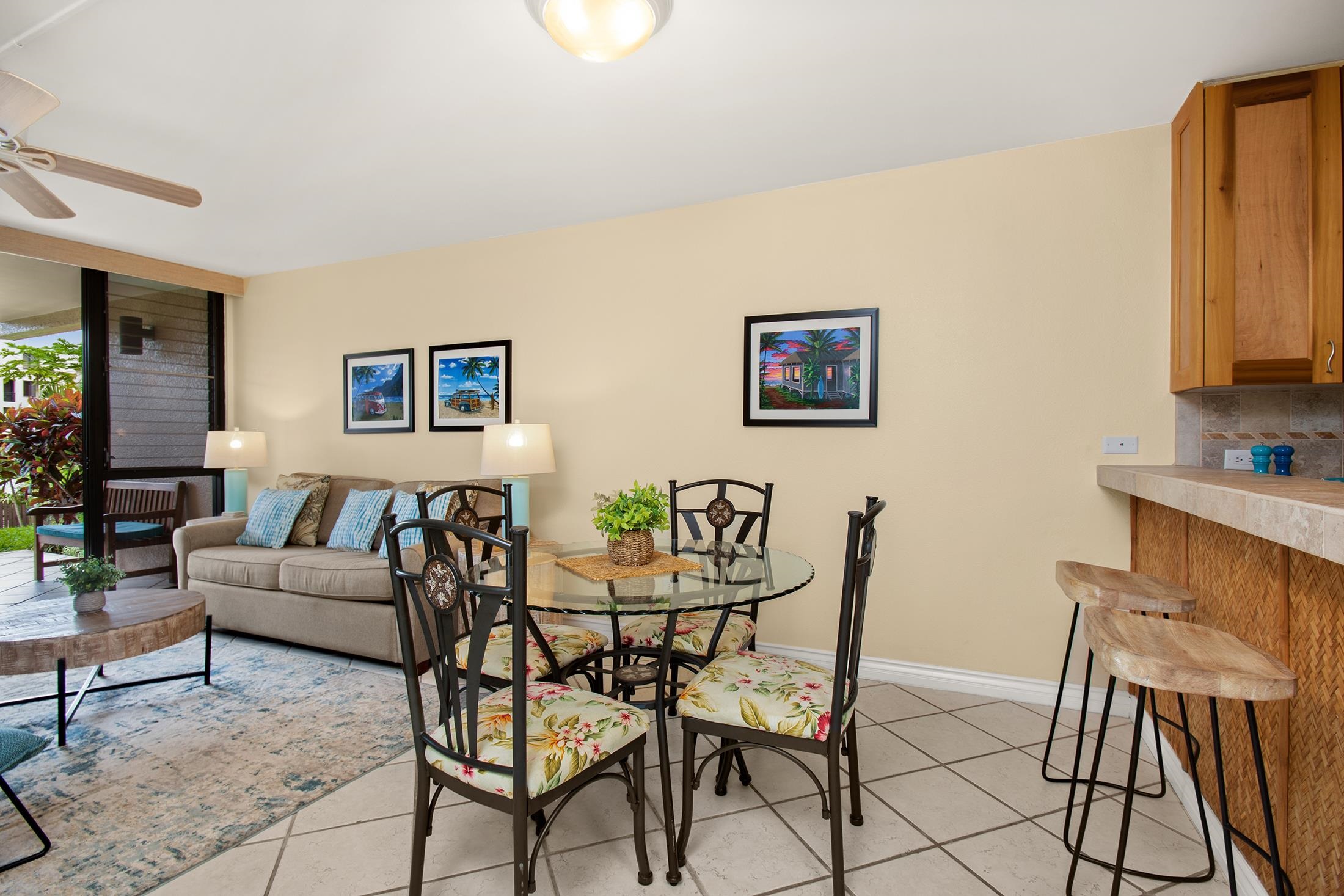 Kamaole Sands condo # 6-105, Kihei, Hawaii - photo 16 of 38