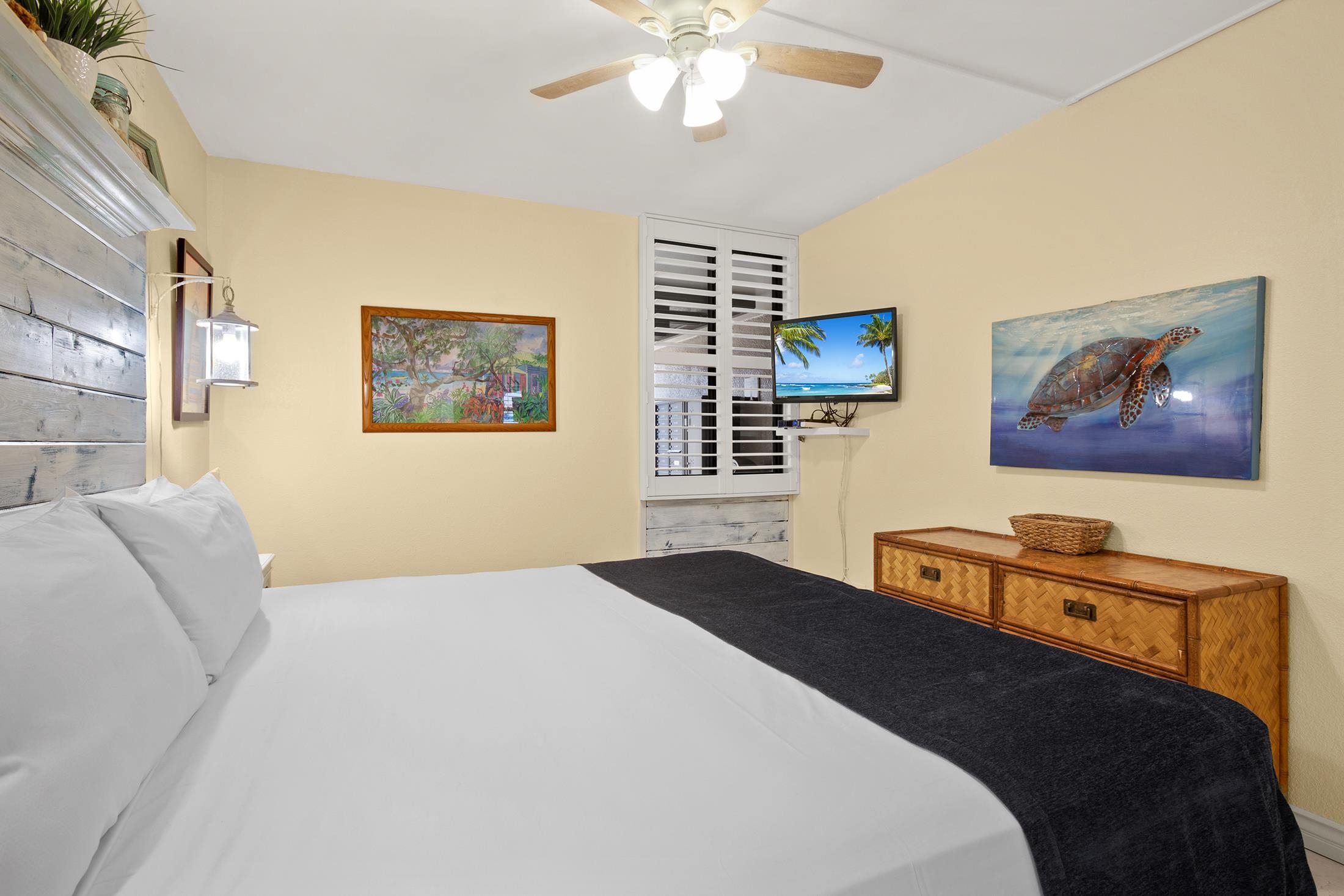 Kamaole Sands condo # 6-105, Kihei, Hawaii - photo 3 of 38