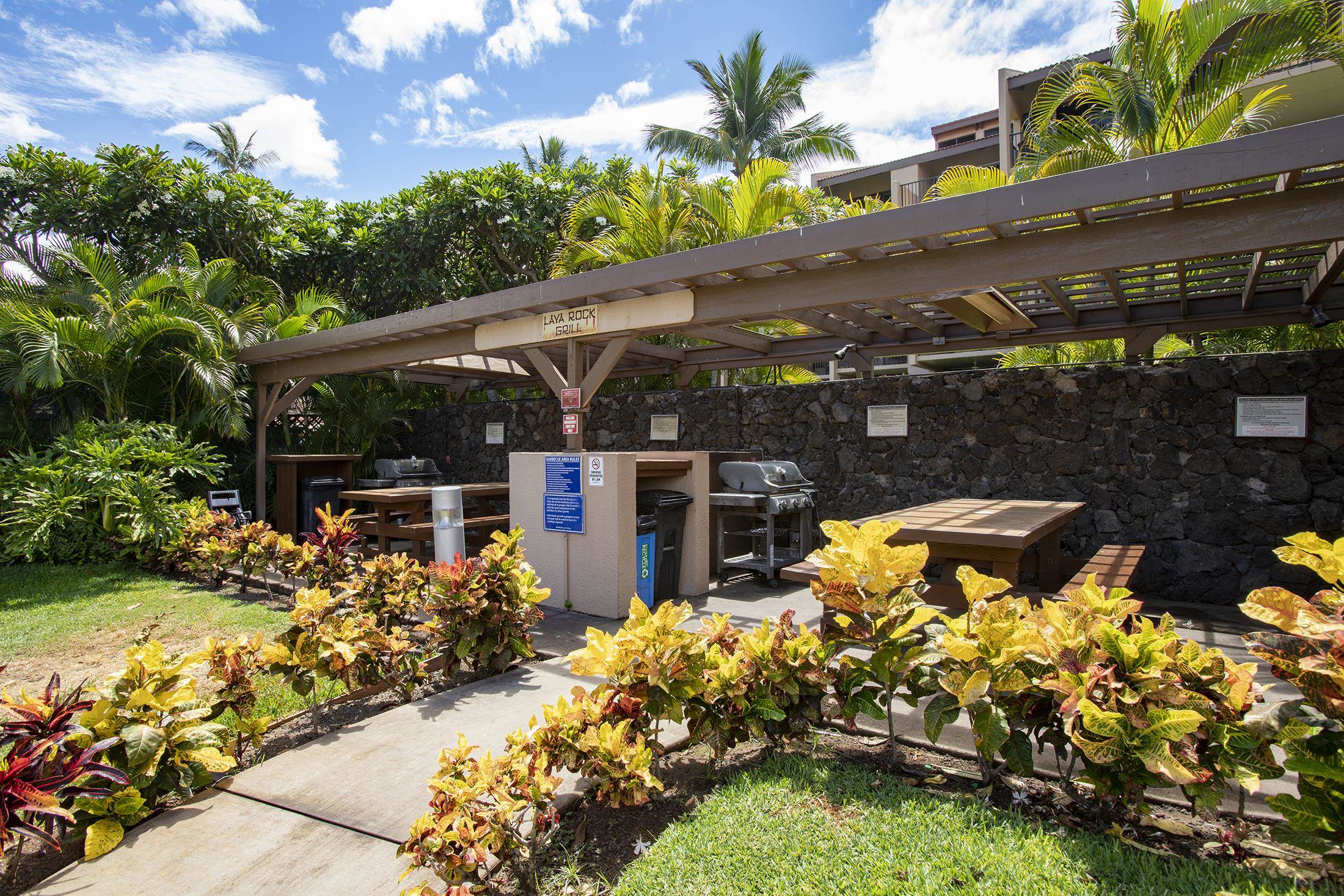 Kamaole Sands condo # 6-105, Kihei, Hawaii - photo 27 of 38