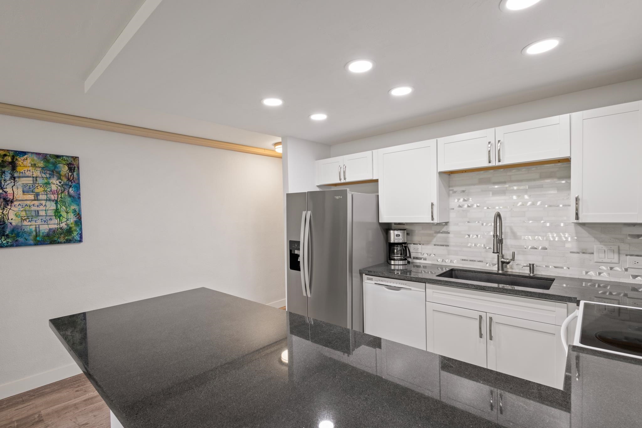 Kamaole Sands condo # 6-108, Kihei, Hawaii - photo 12 of 50