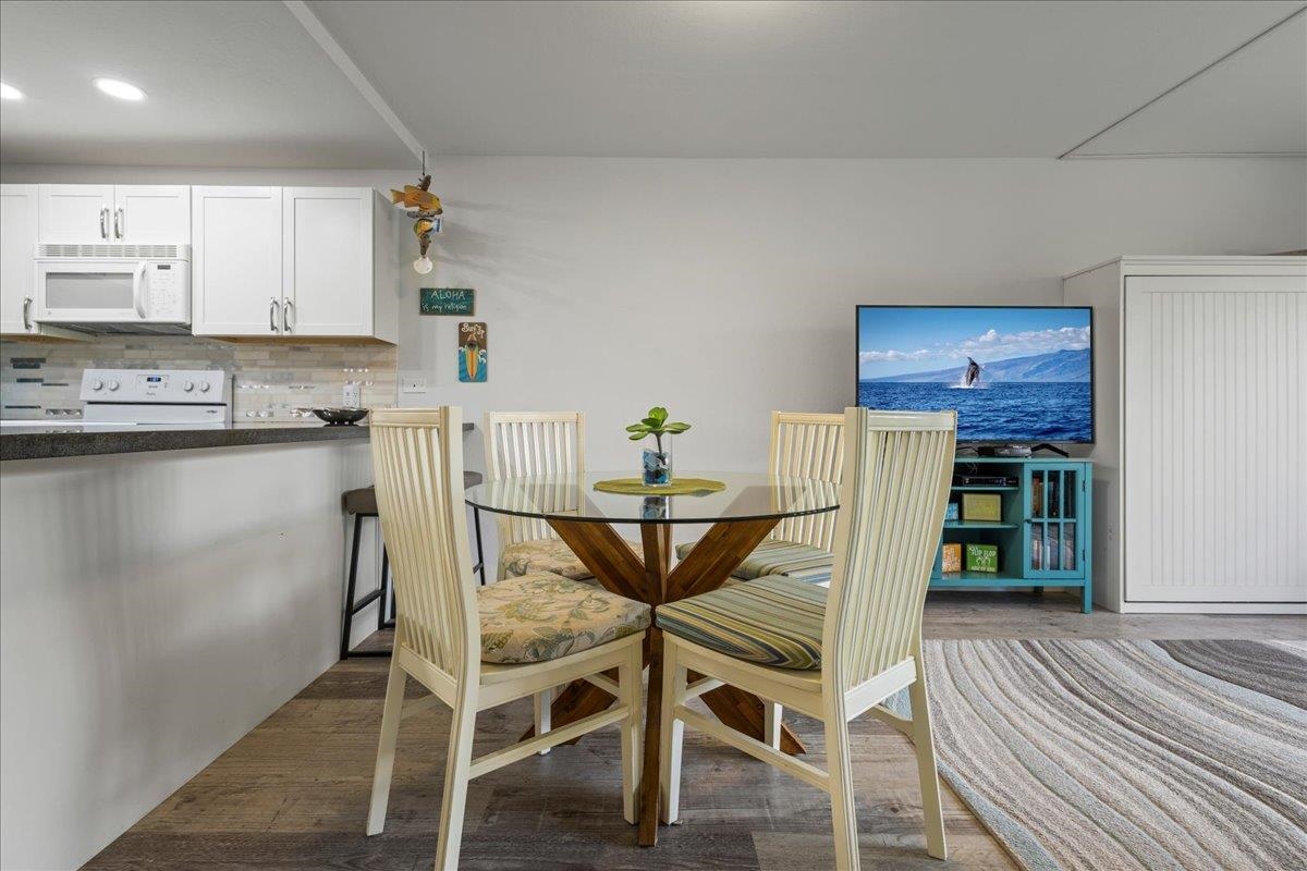 Kamaole Sands condo # 6-108, Kihei, Hawaii - photo 7 of 50