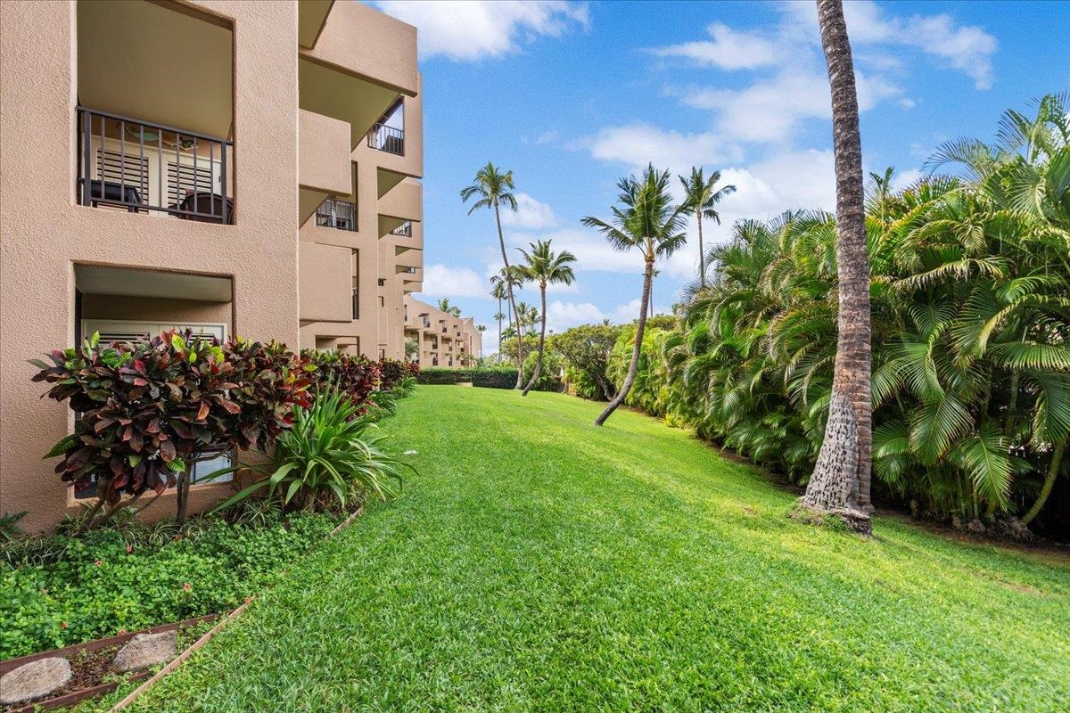 Kamaole Sands condo # 6-109, Kihei, Hawaii - photo 15 of 49