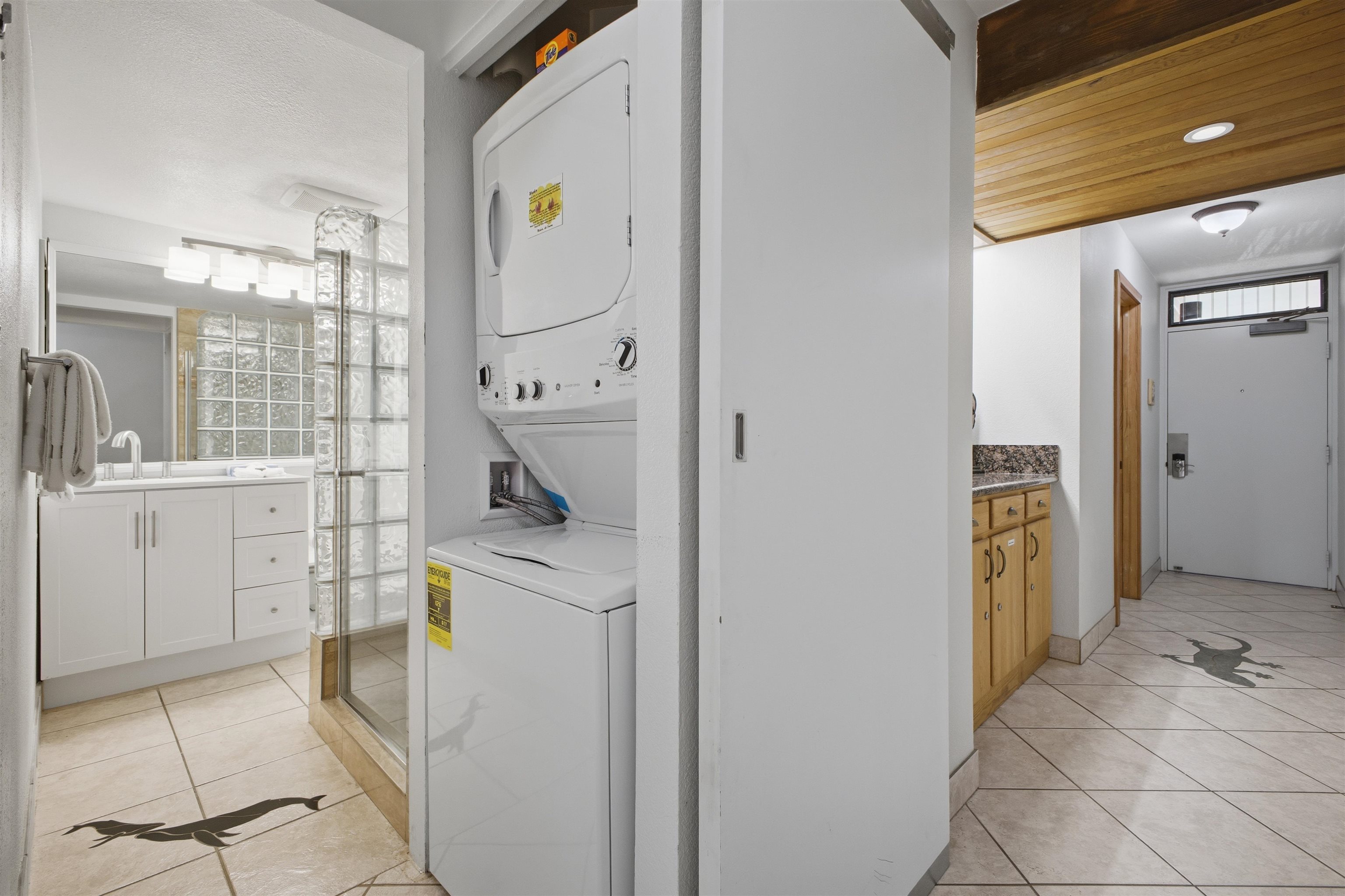 Kamaole Sands condo # 6-201, Kihei, Hawaii - photo 23 of 50