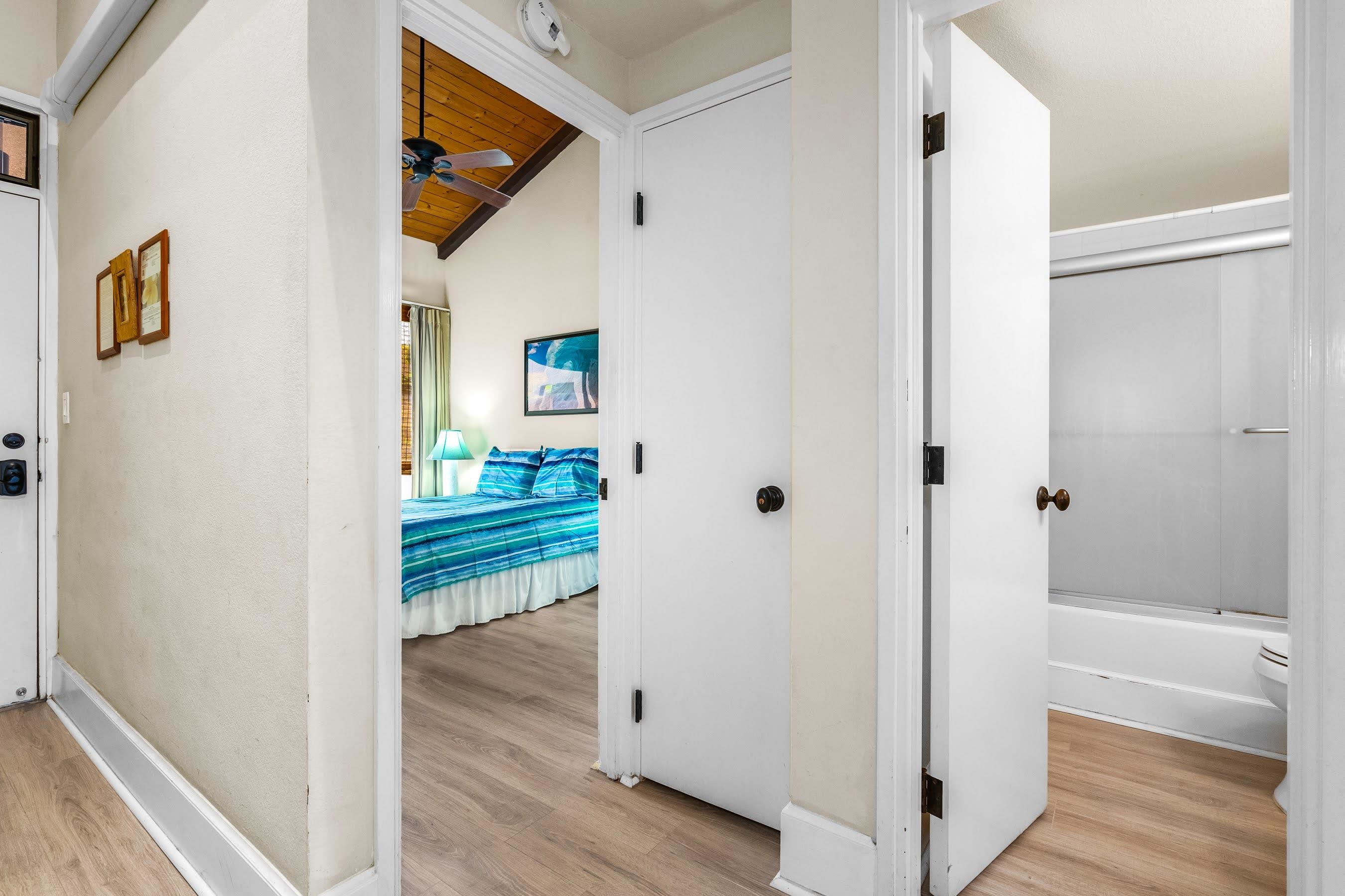 Kamaole Sands condo # 6-402, Kihei, Hawaii - photo 27 of 47